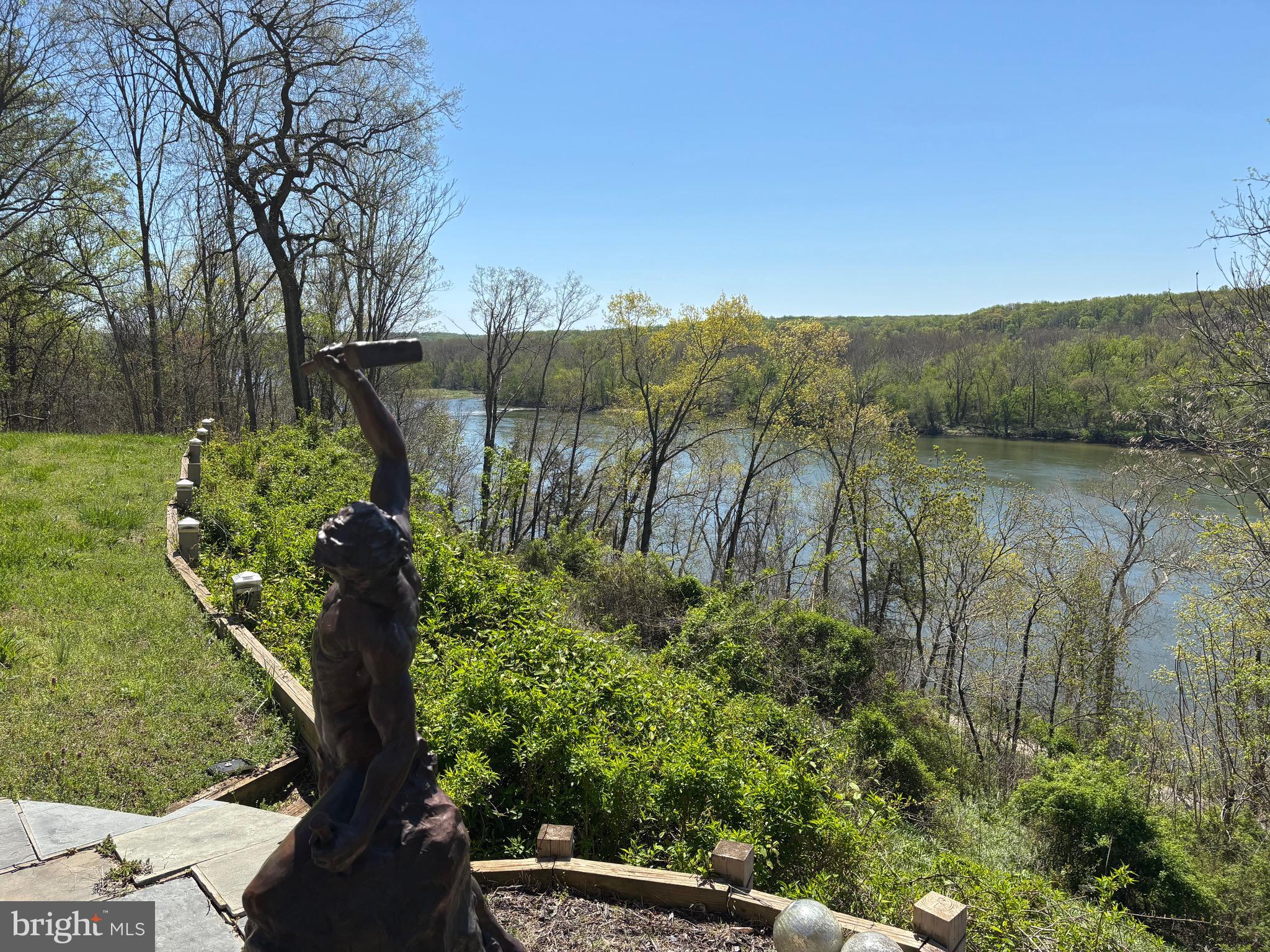 DARNESTOWN OUTSIDE - Residential