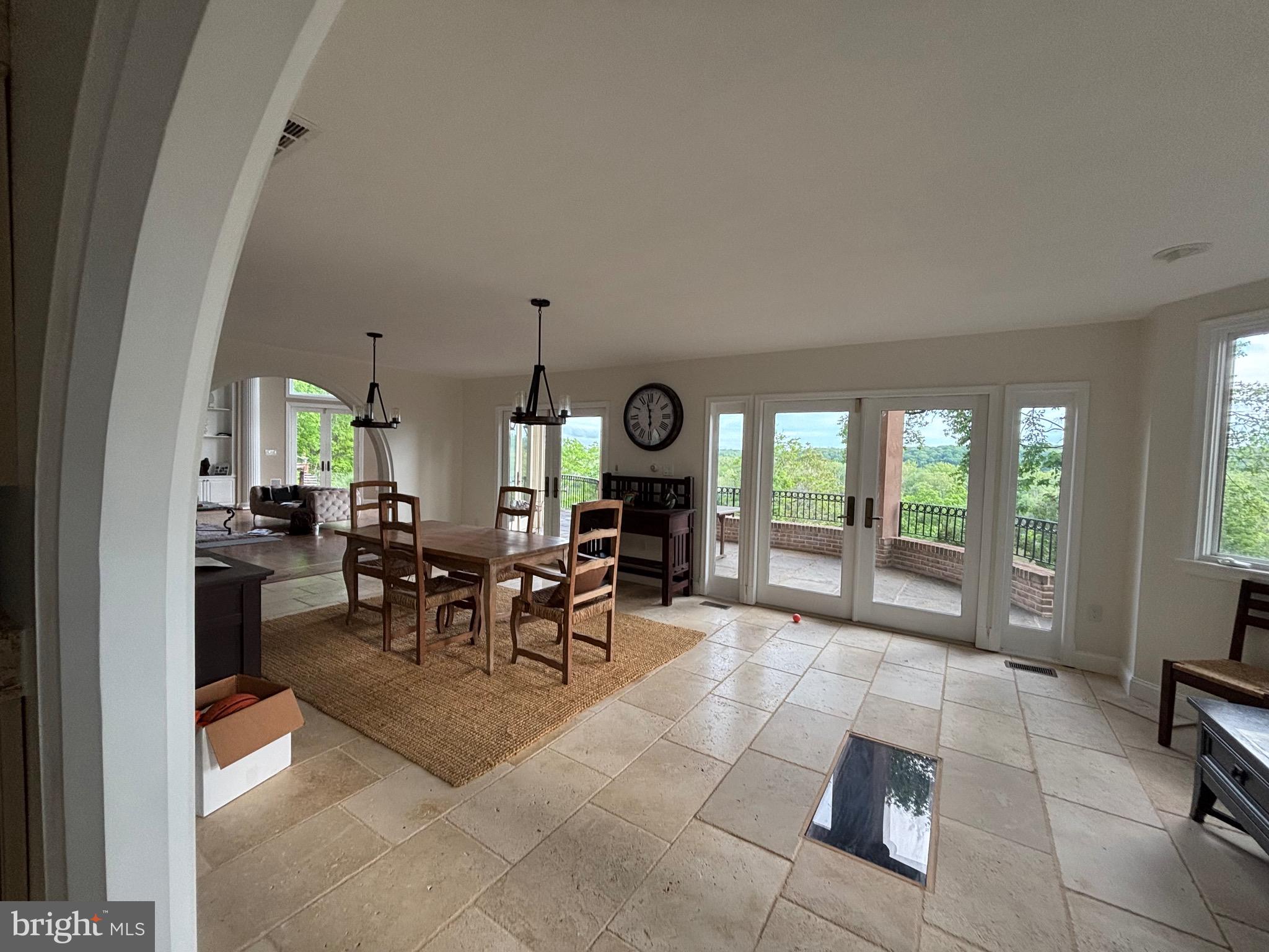 DARNESTOWN OUTSIDE - Residential