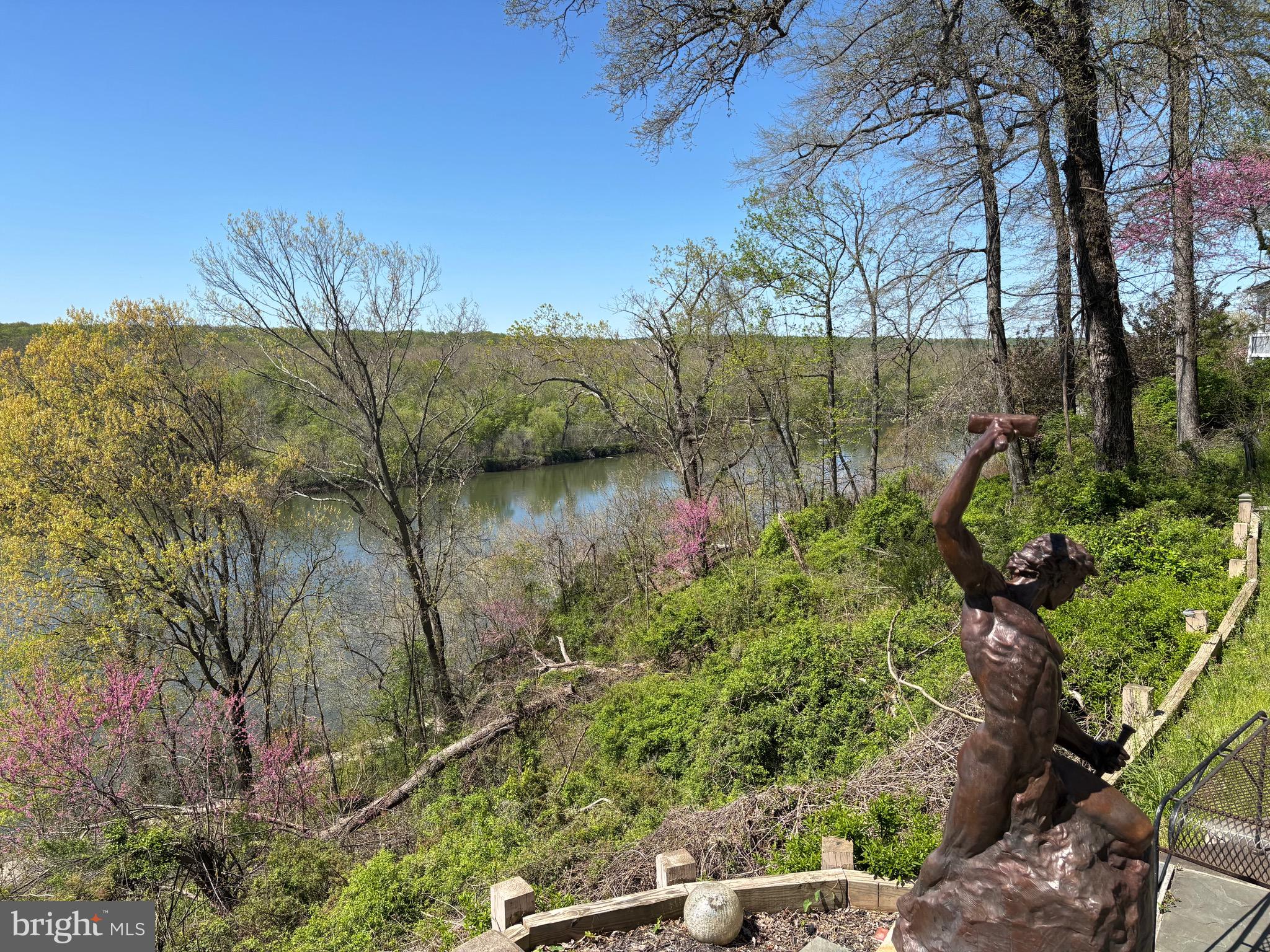 DARNESTOWN OUTSIDE - Residential