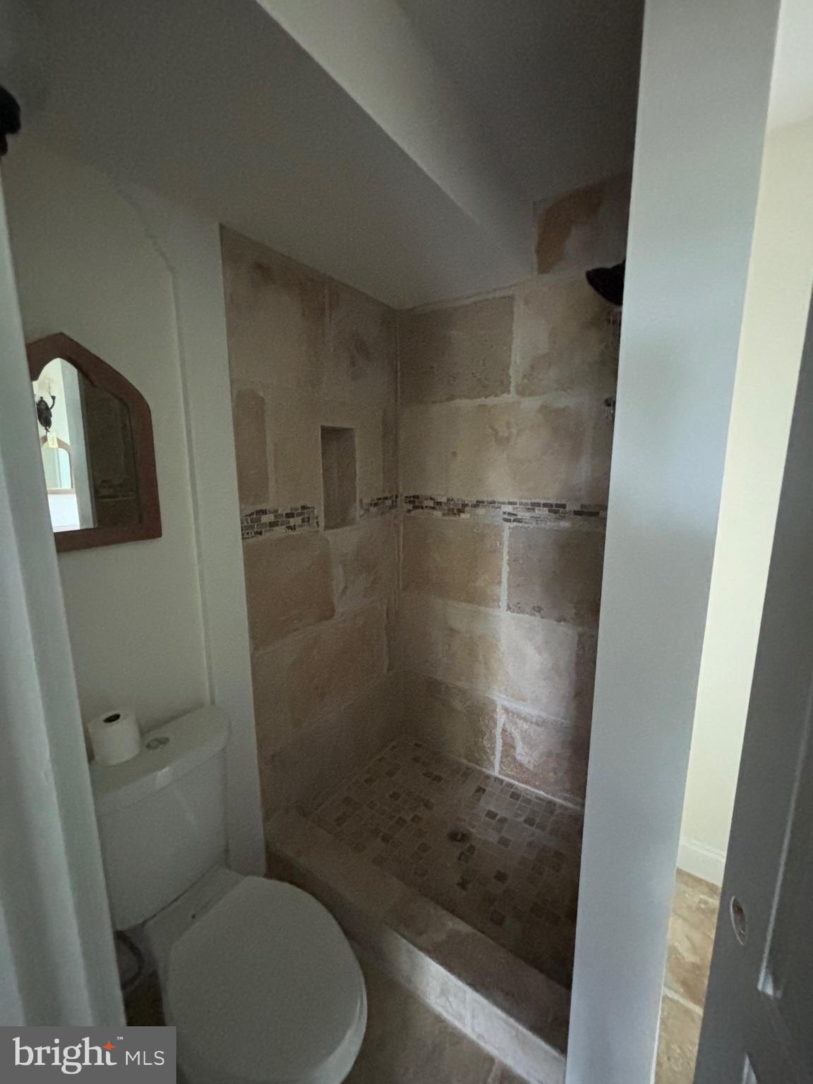 DARNESTOWN OUTSIDE - Residential