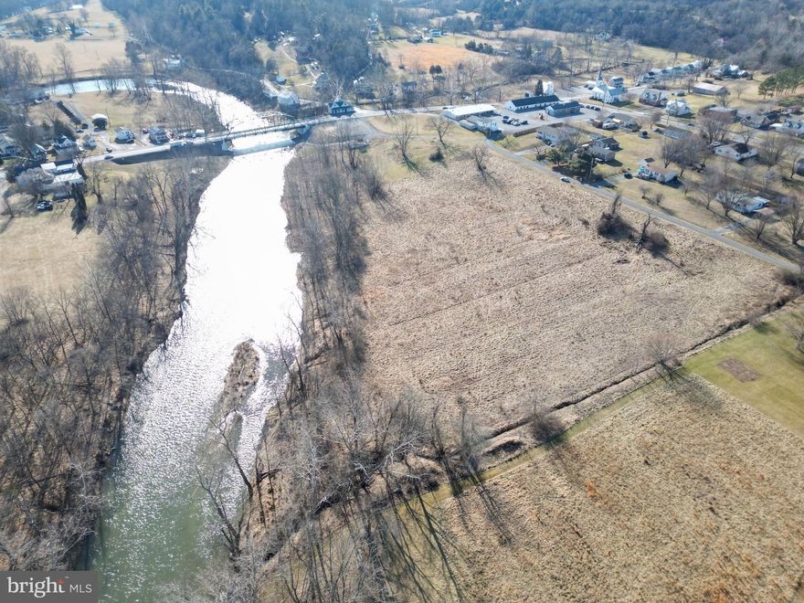 7.5Acres in Capon Bridge, WV just down from the ICONIC Bridge. Private River Access along with being in walking distance to an ever growing Capon Bridge community. Several (New) places to eat & events throughout the year. City Water & Sewer hookup. A Stones Throw away from Winchester VA
Lots of Outdoor Activities  to enjoy & explore.