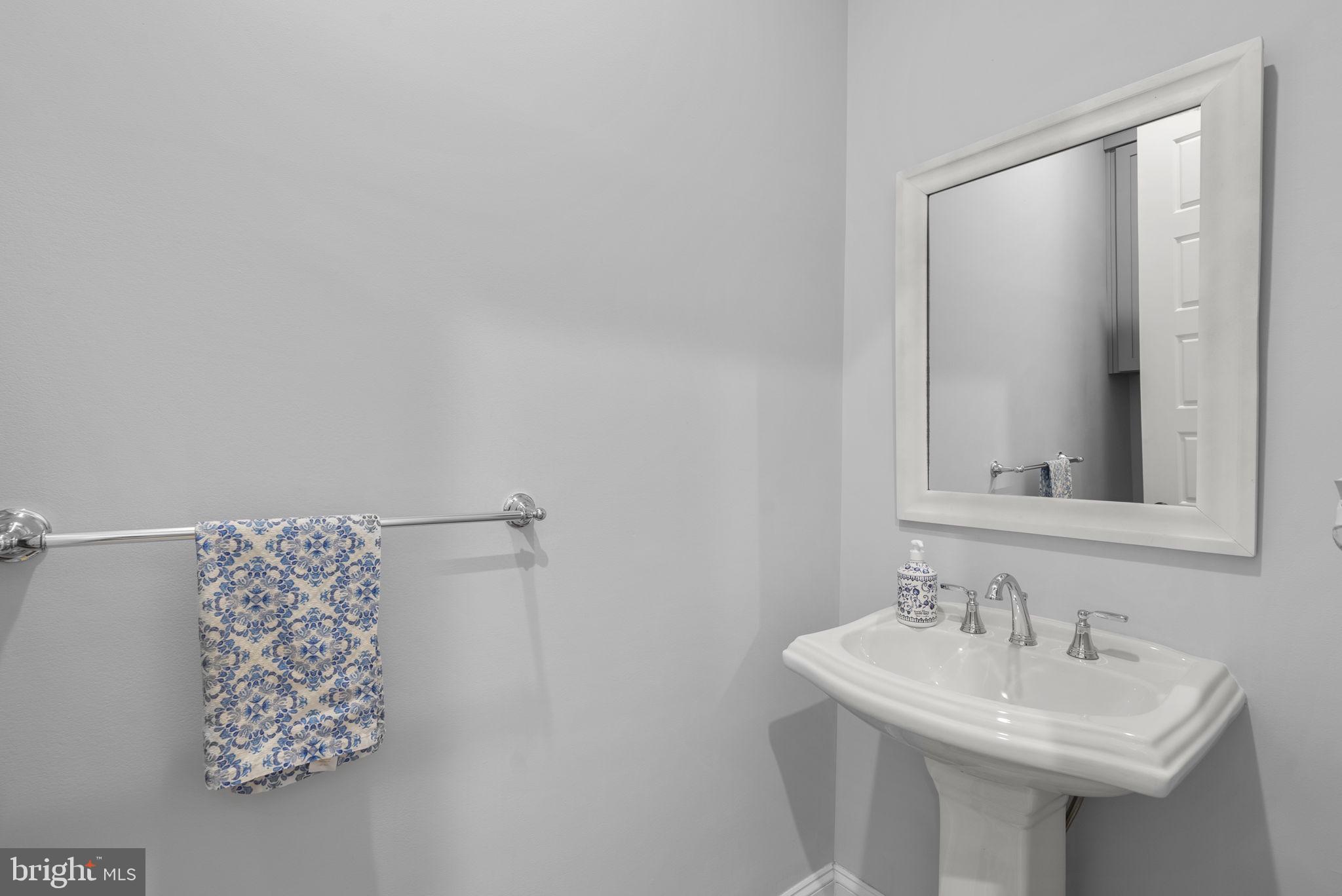 CABIN BRANCH - Residential