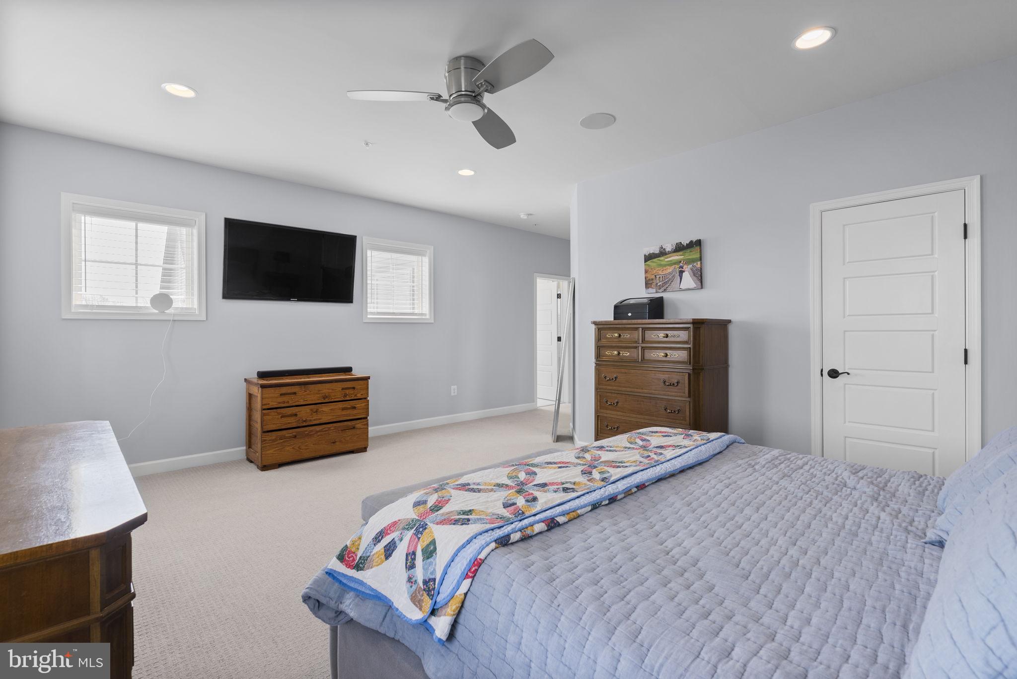 CABIN BRANCH - Residential