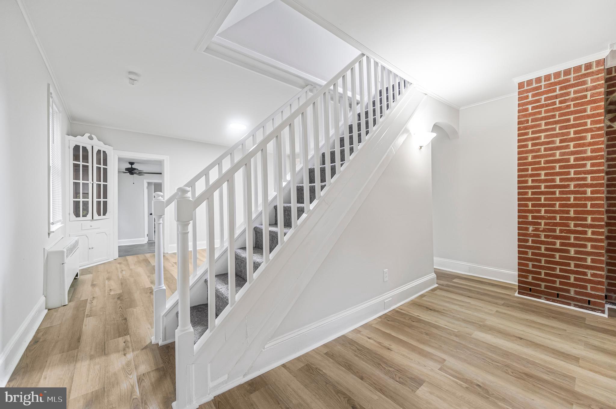 ACHEY LANE - Residential