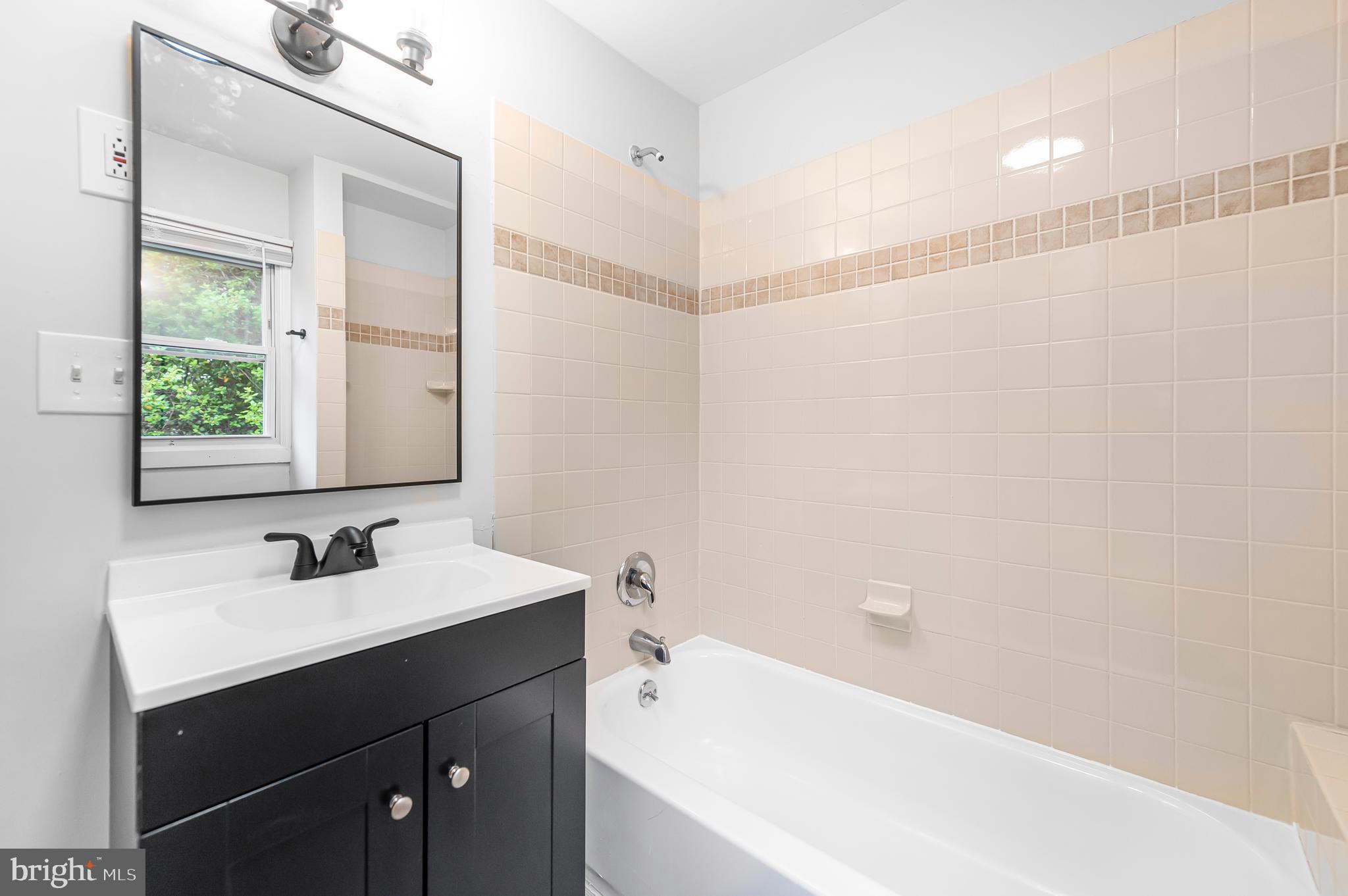 ACHEY LANE - Residential