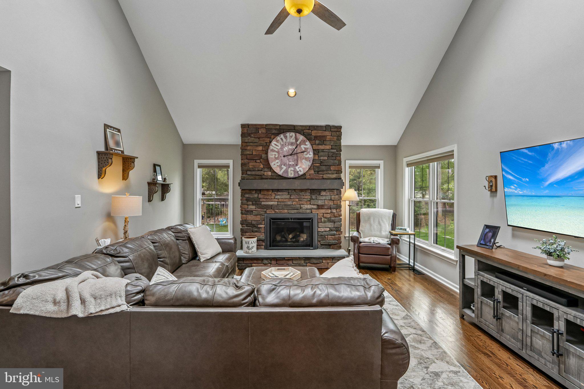 GLENHARDIE - Residential