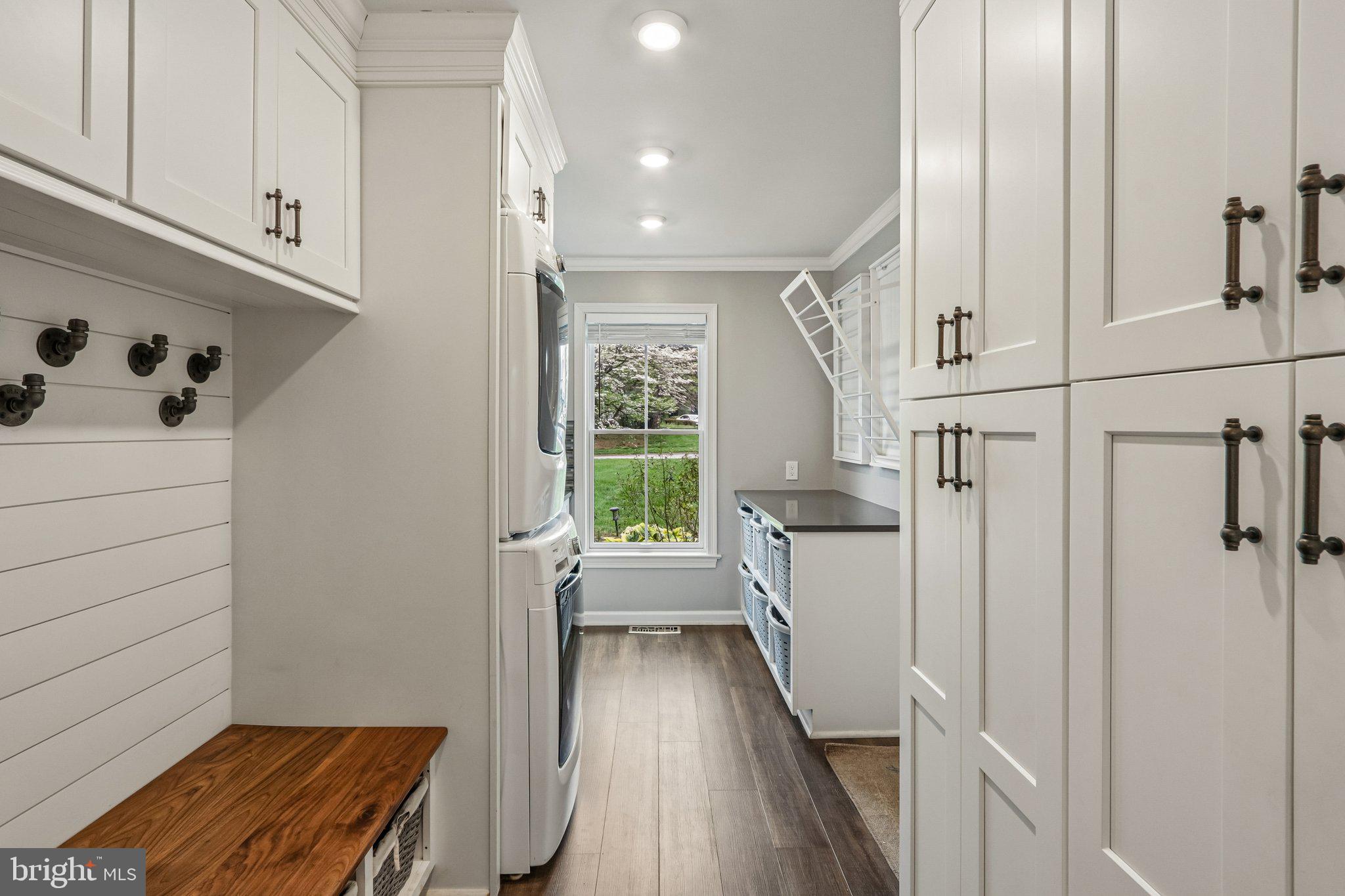 GLENHARDIE - Residential