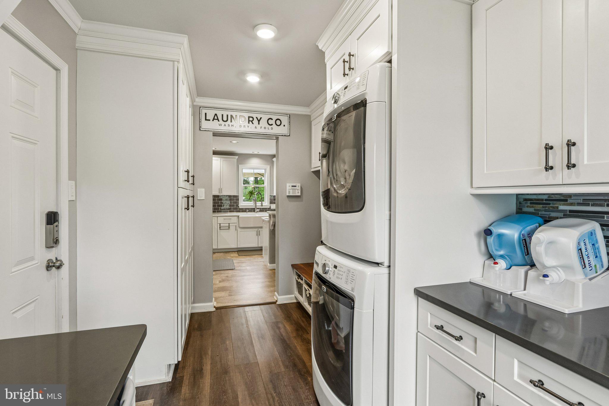 GLENHARDIE - Residential