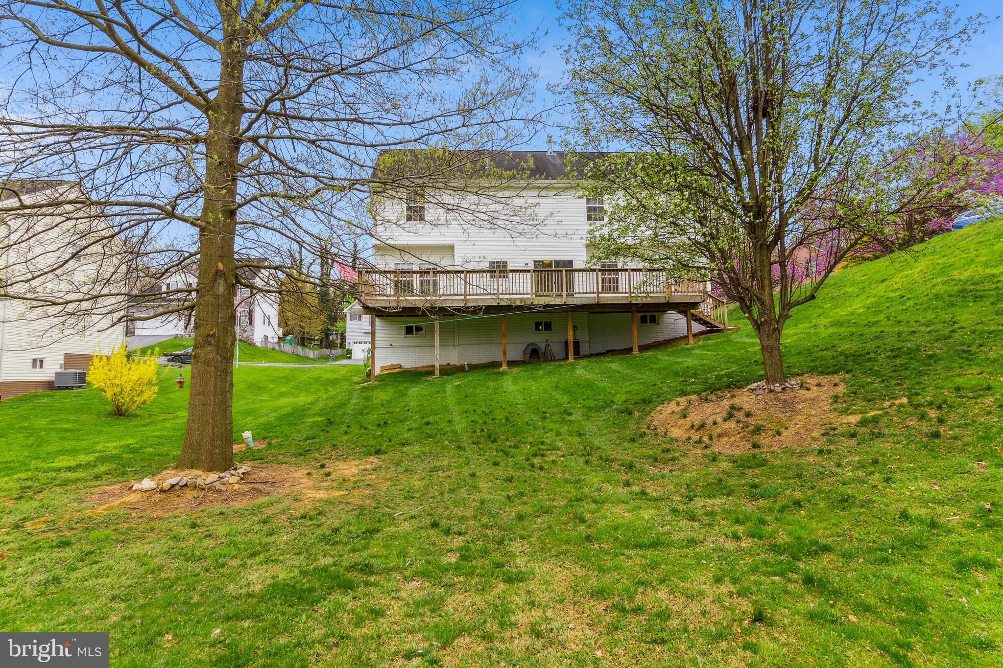 ROSEMONT ORCHARD - Residential