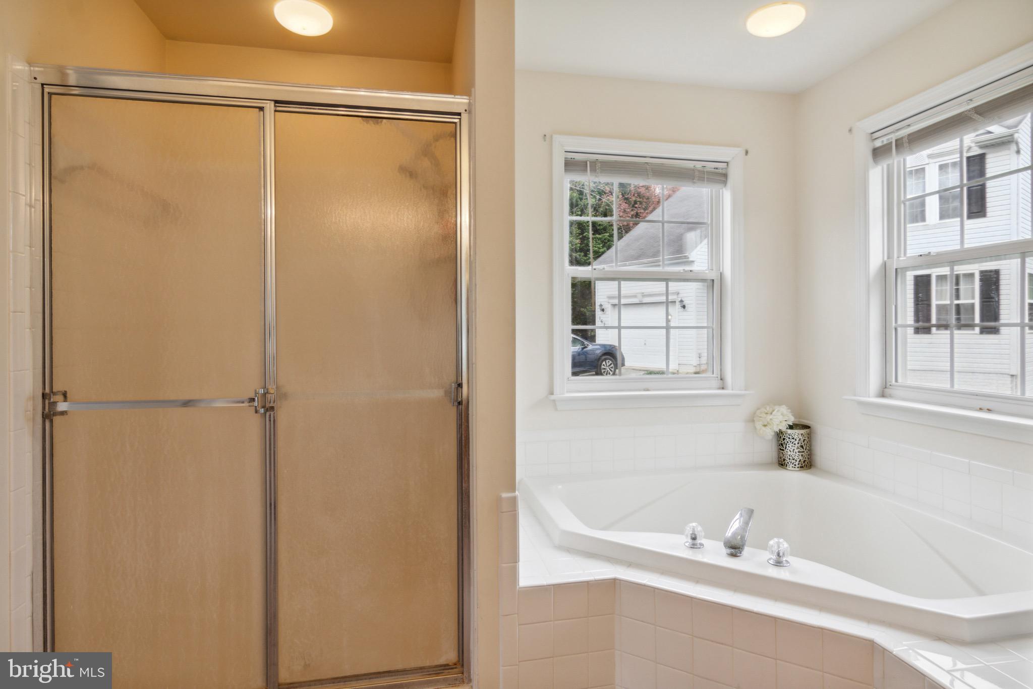 ROSEMONT ORCHARD - Residential