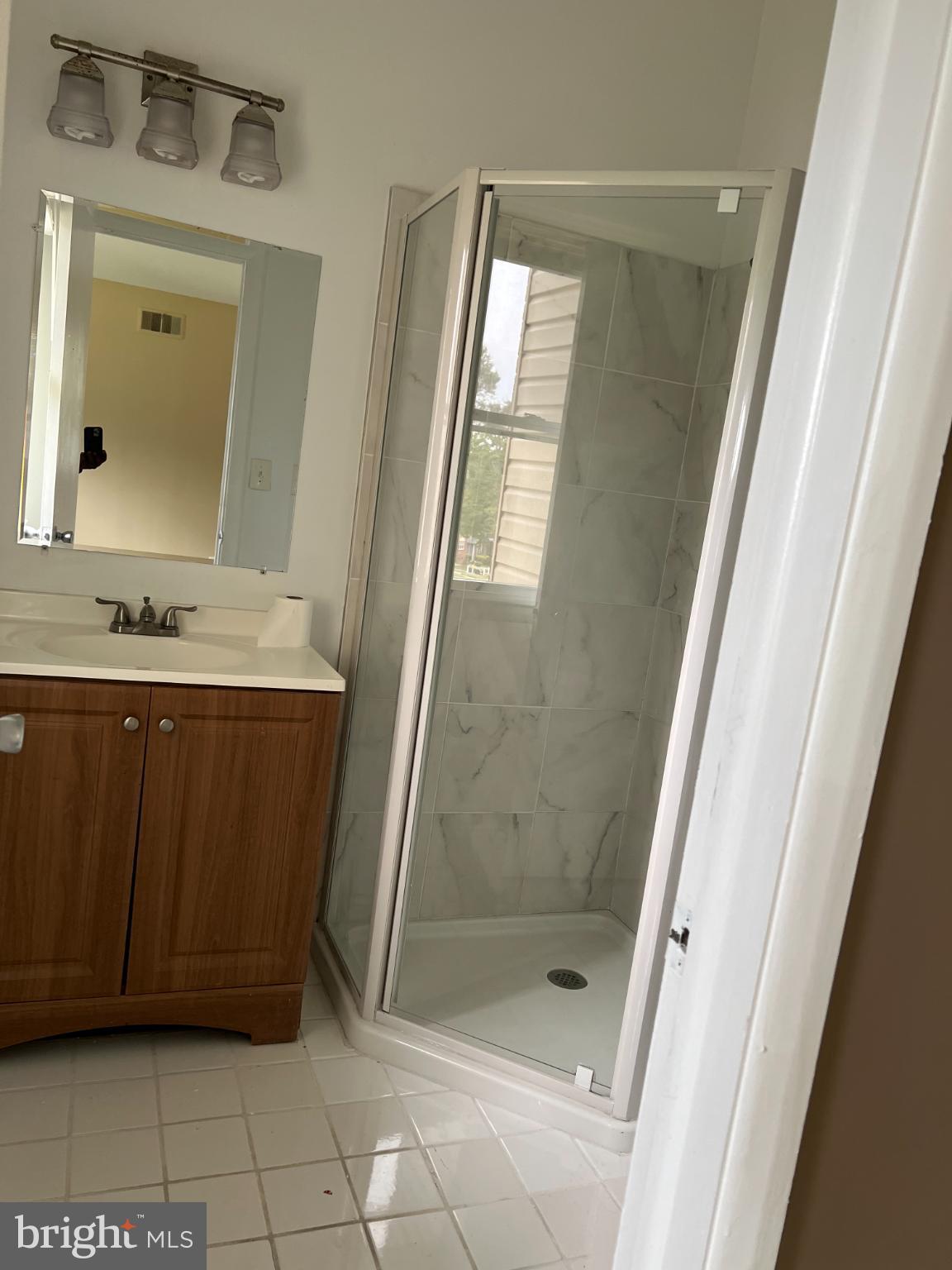 STEVENSWOOD - Residential Lease