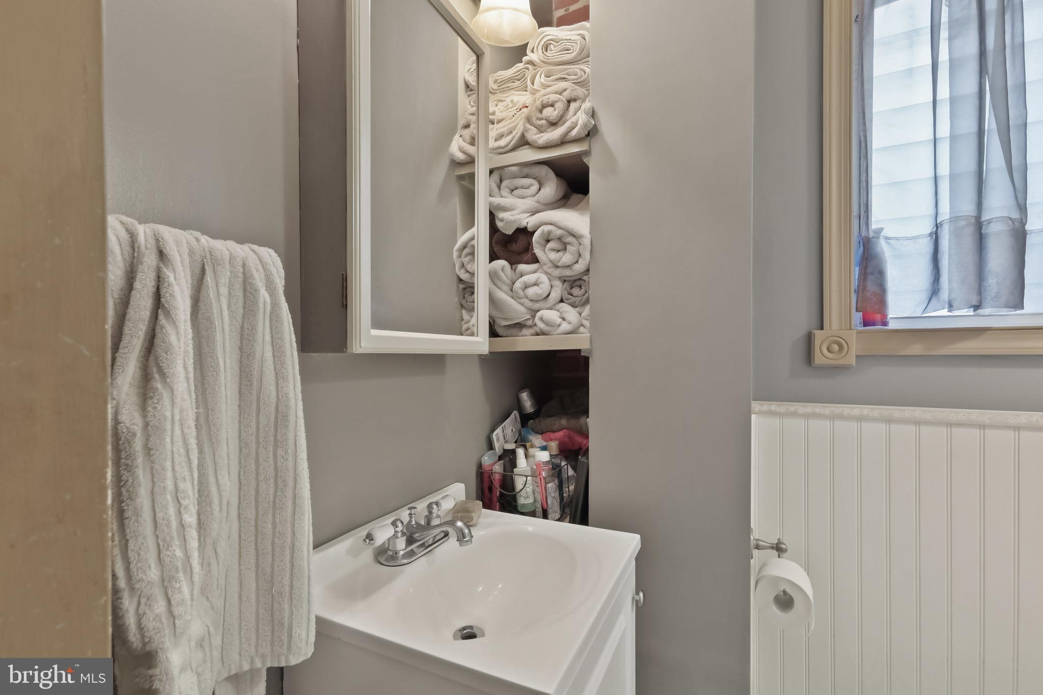 HAMPDEN HISTORIC DISTRICT - Residential