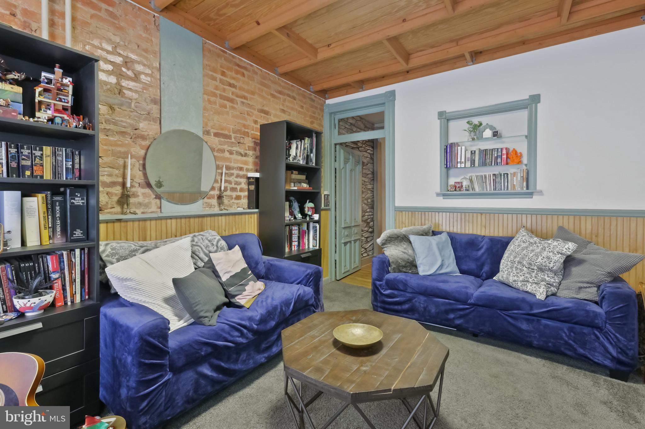 HAMPDEN HISTORIC DISTRICT - Residential