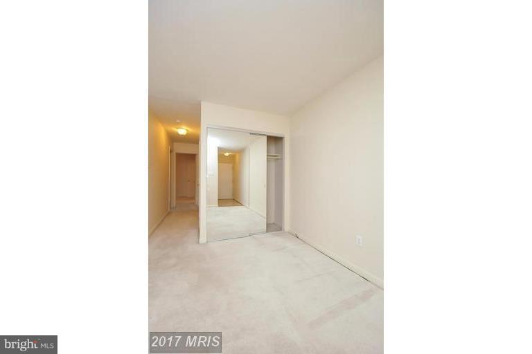 SUMMERTREE CONDO APTS - Residential Lease