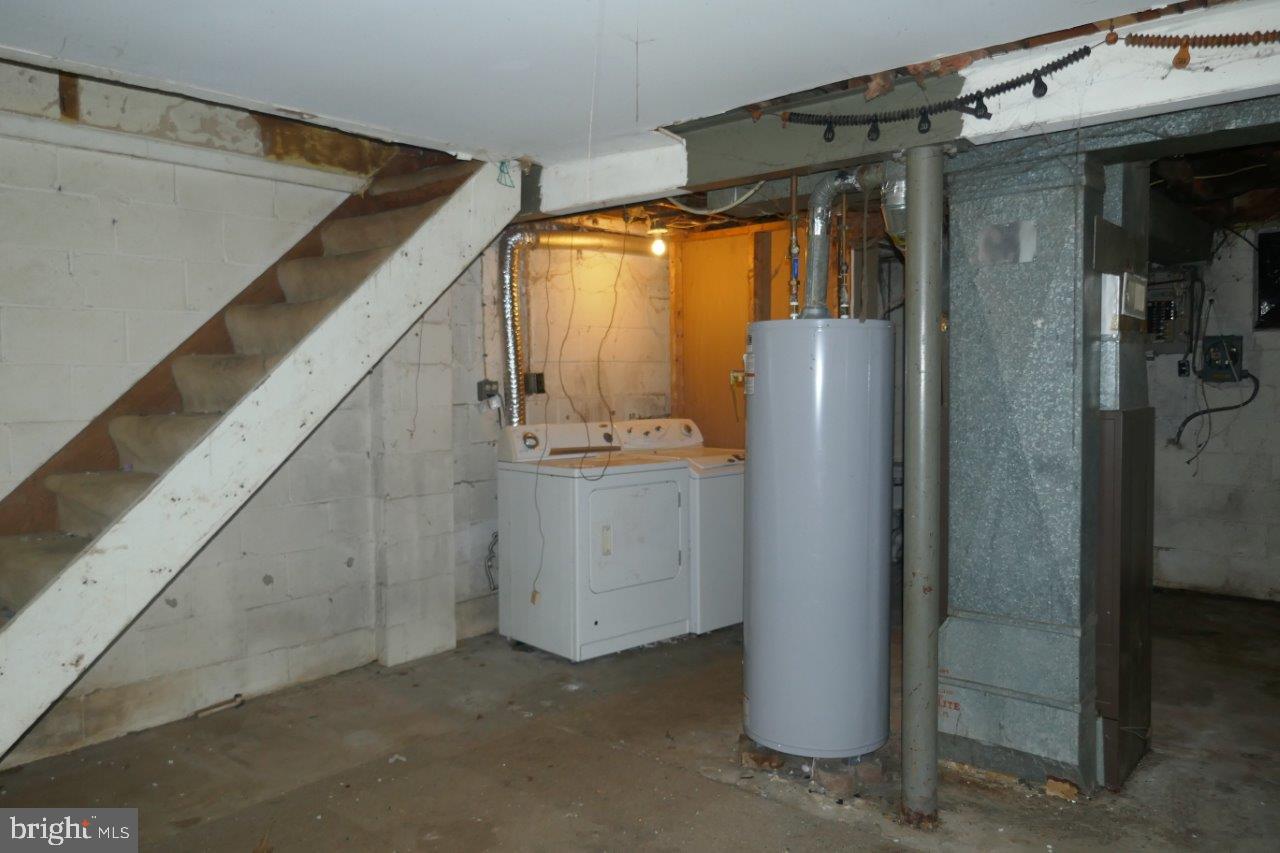 COUNTRY RIDGE - Residential