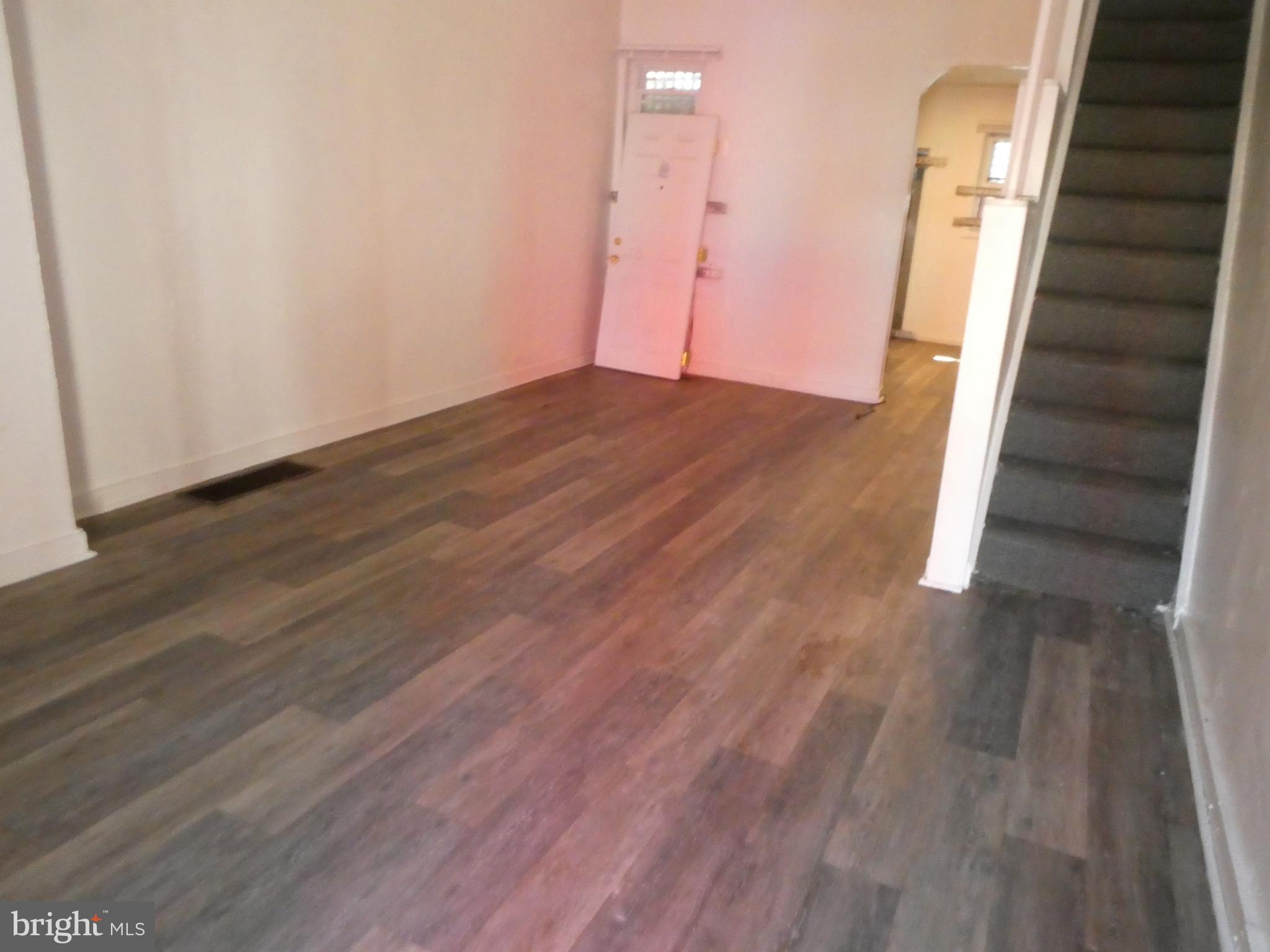 KENSINGTON - Residential