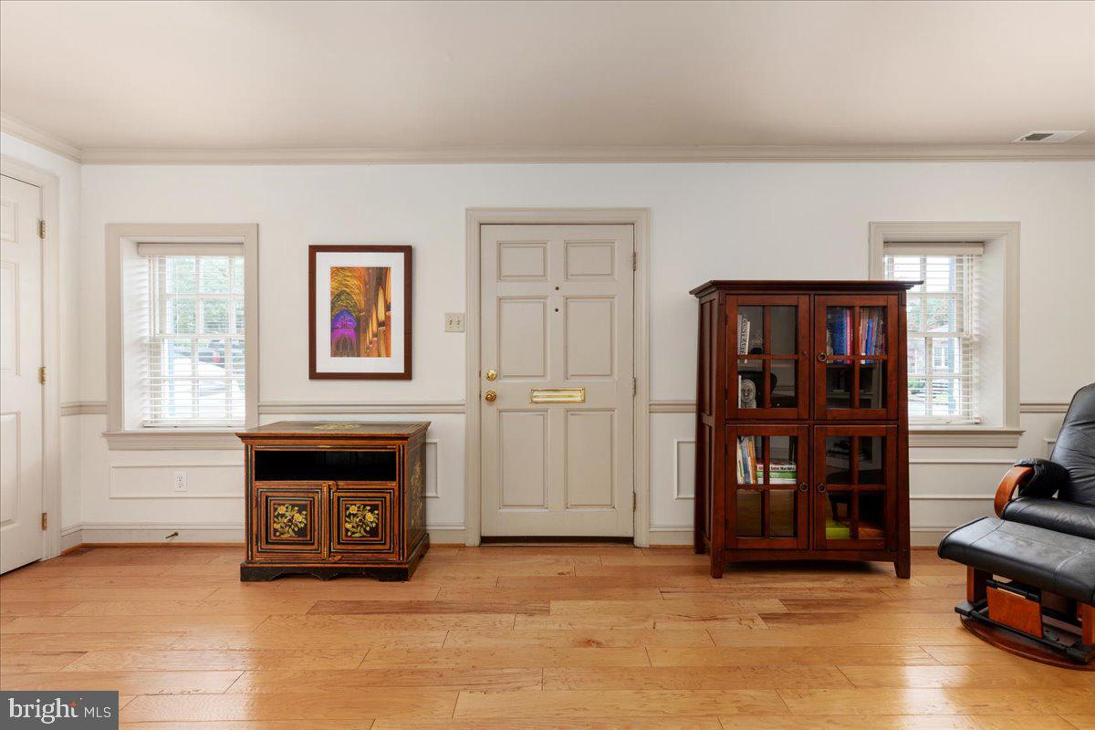 222 W MARKET STREET W