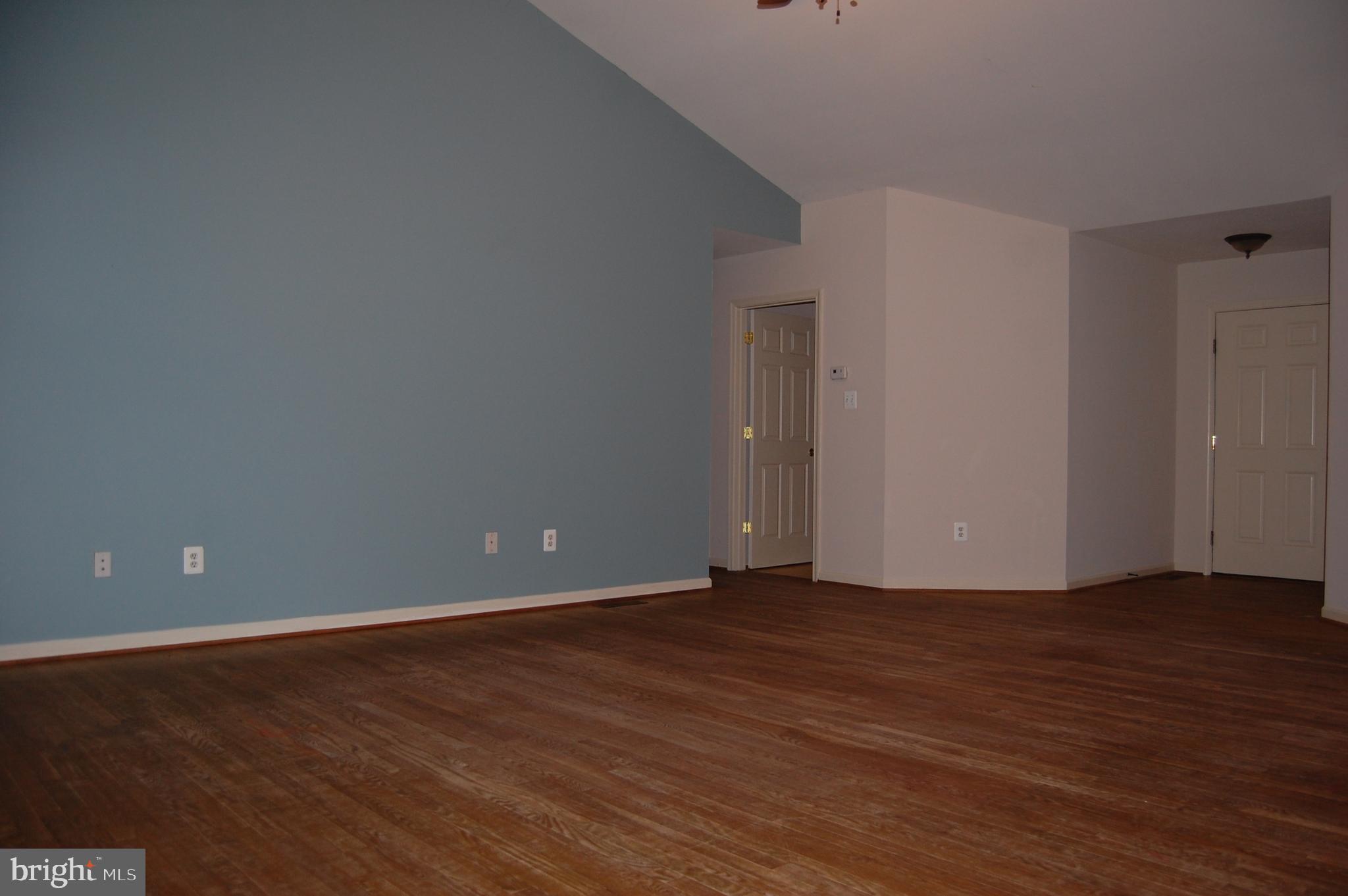 MADISON OAKS - Residential Lease