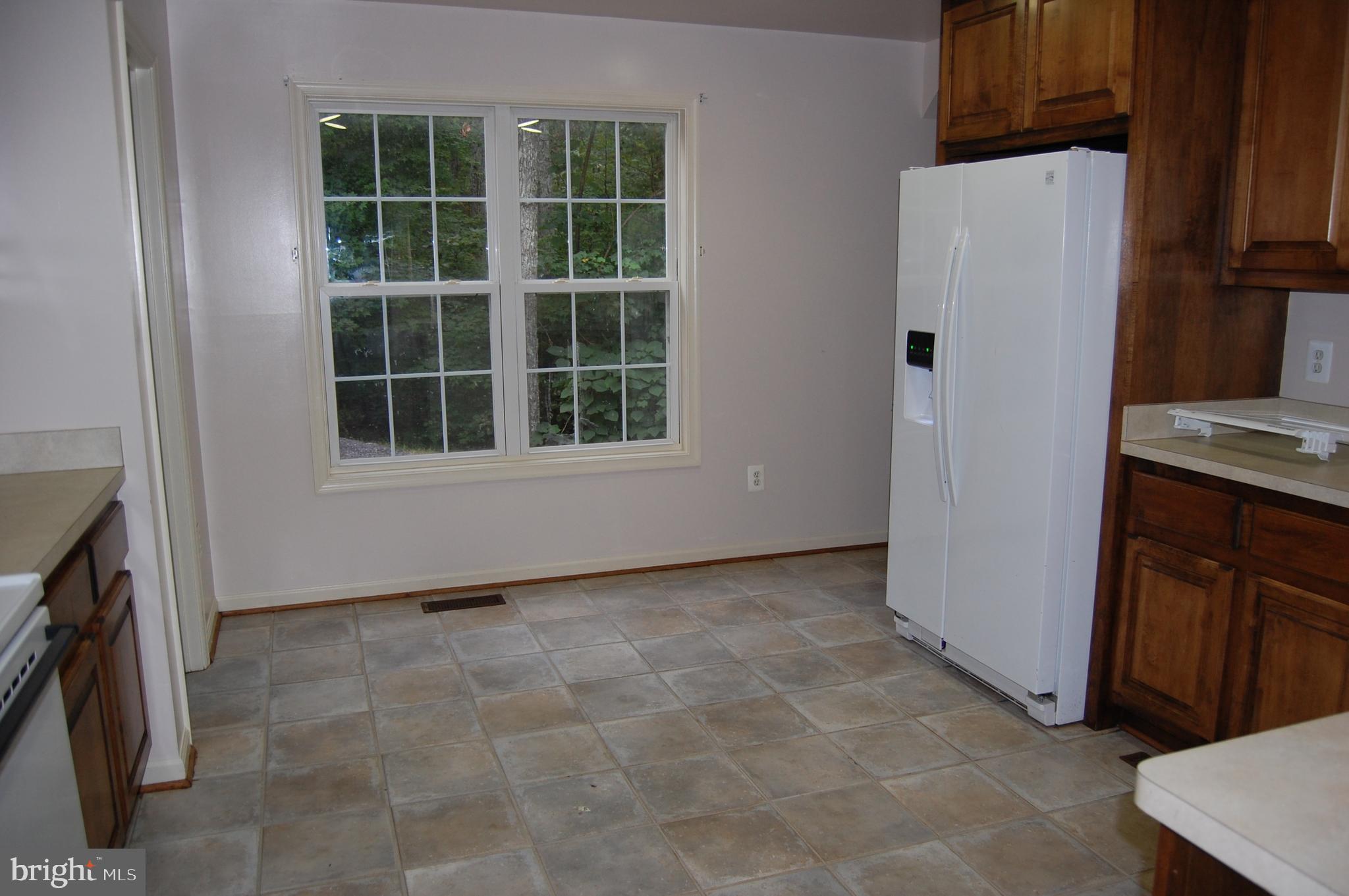 MADISON OAKS - Residential Lease