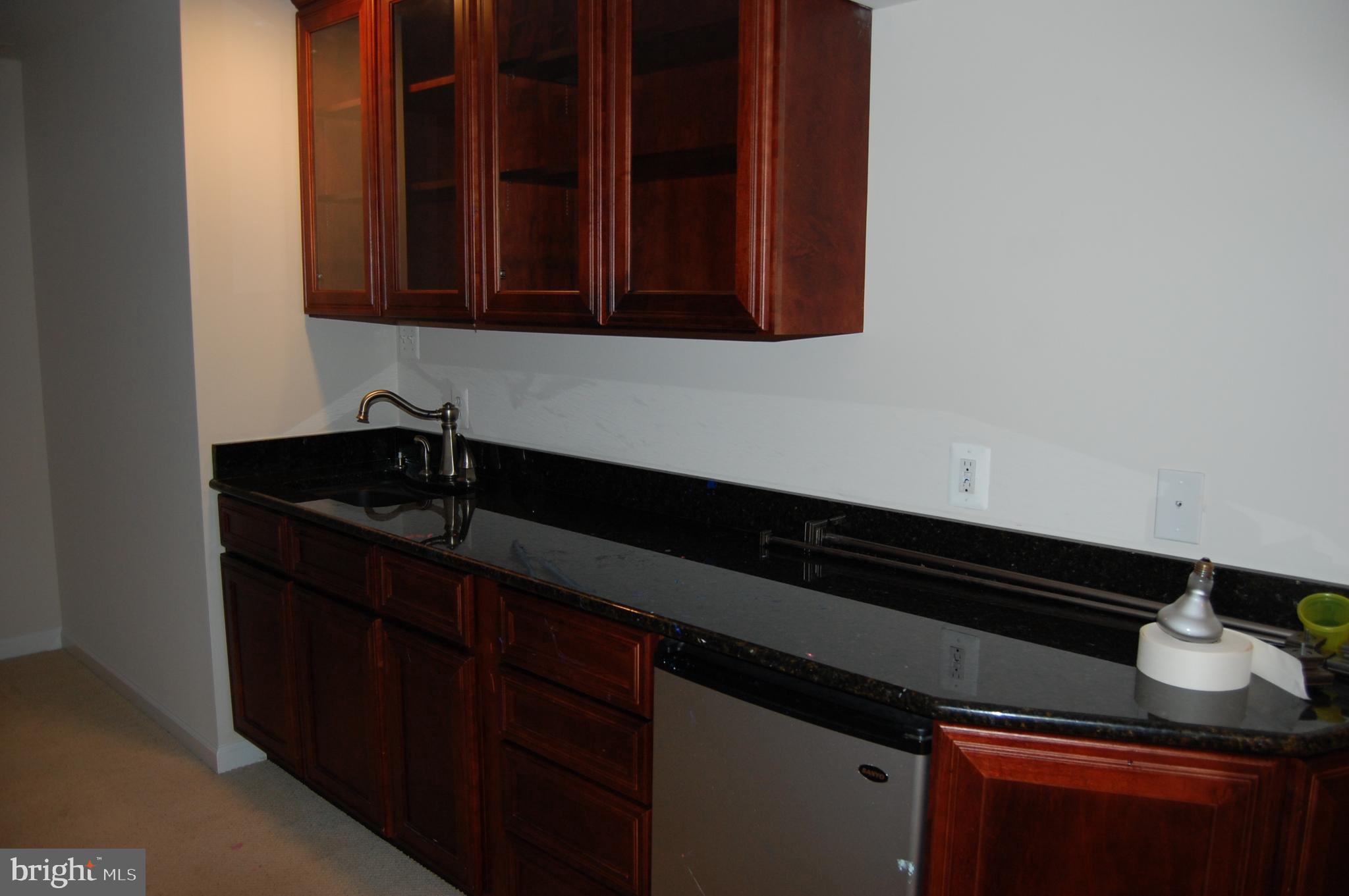 MADISON OAKS - Residential Lease