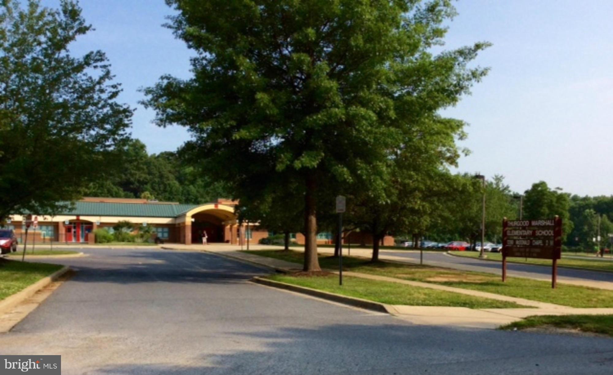 QUINCE ORCHARD MANOR - Residential