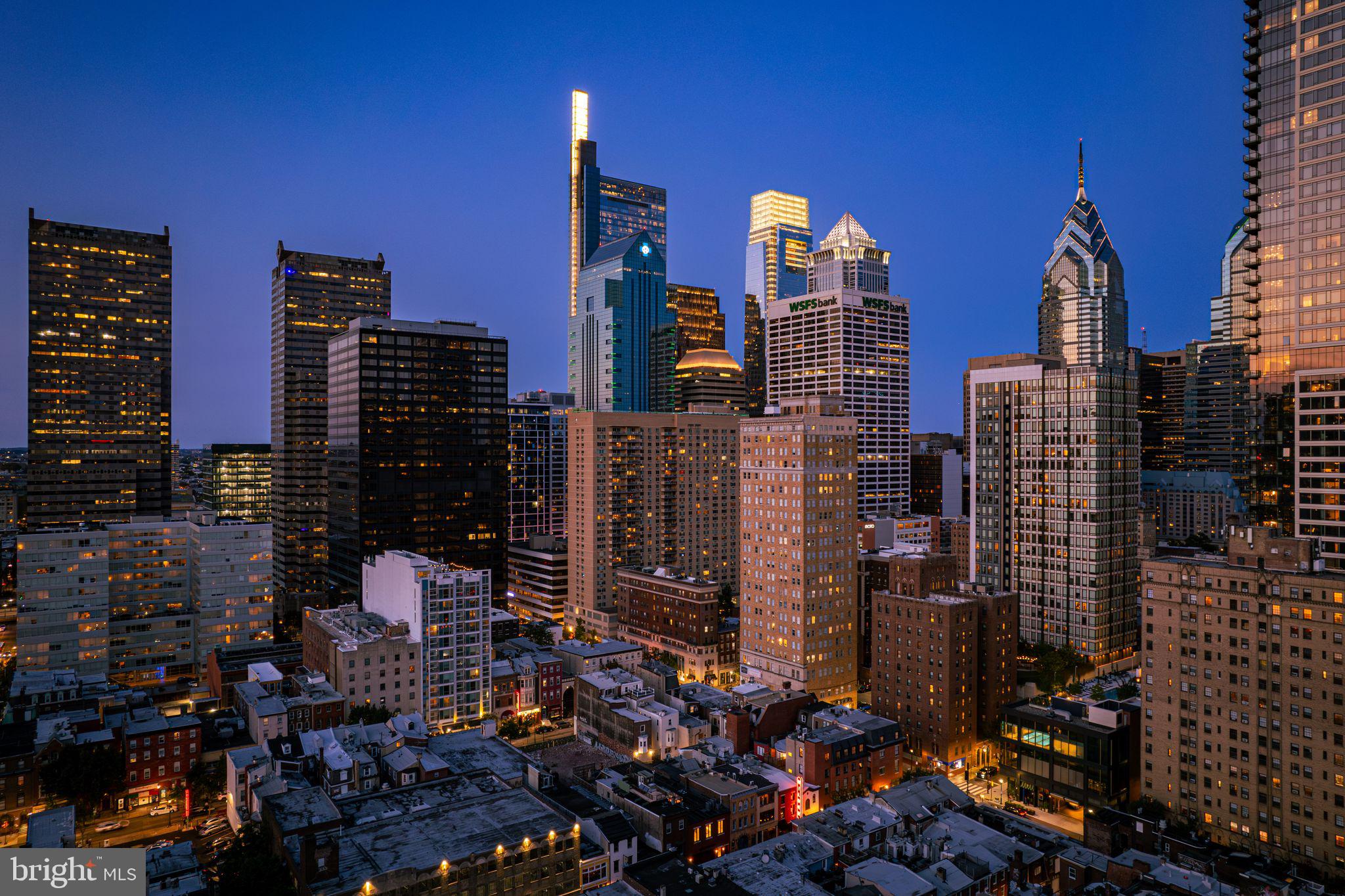 RITTENHOUSE SQUARE - Commercial Sale