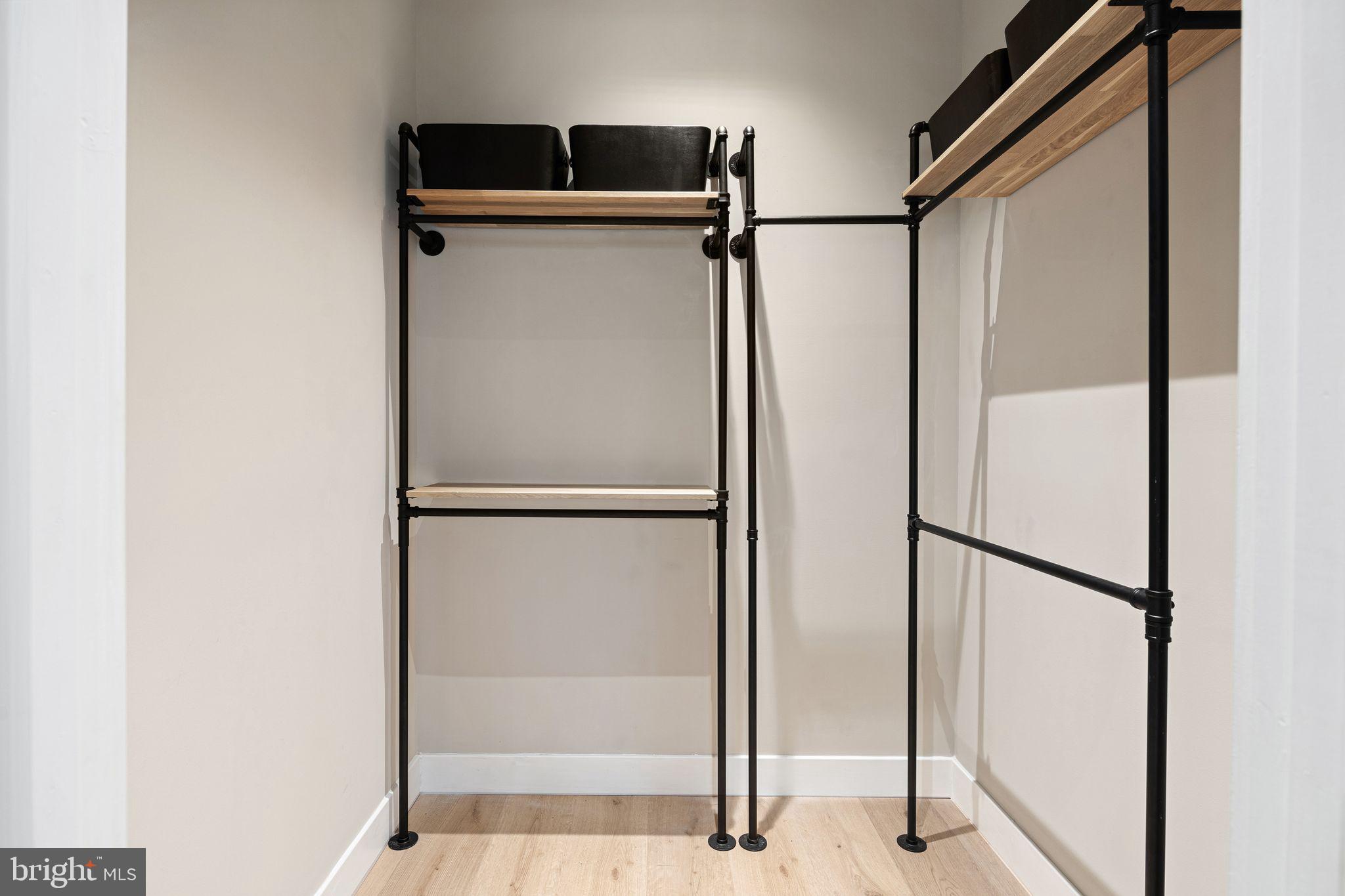 RITTENHOUSE SQUARE - Commercial Sale