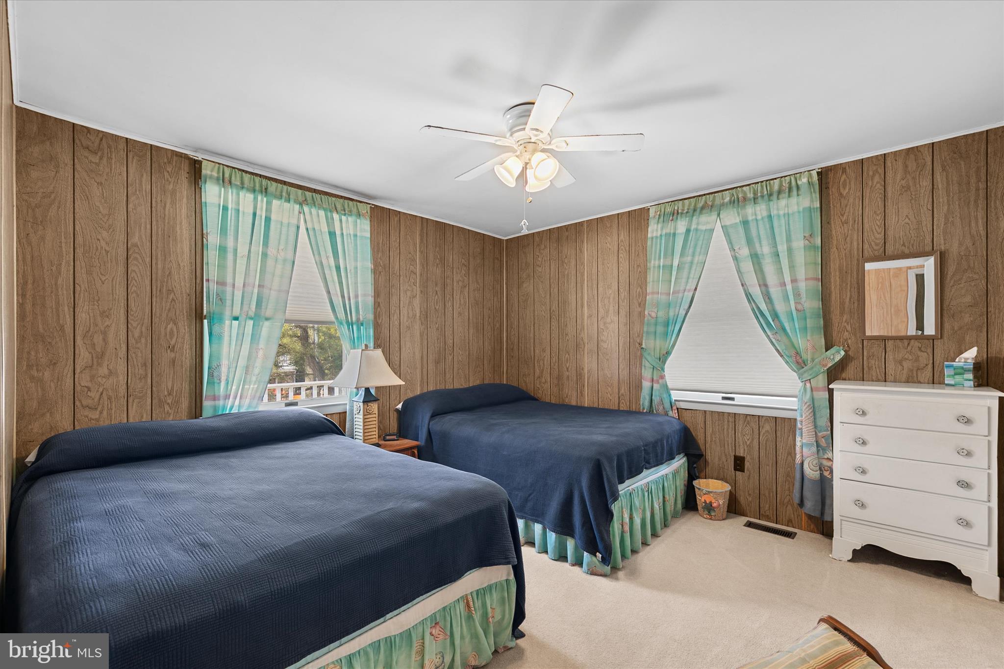 MIDDLESEX BEACH - Residential