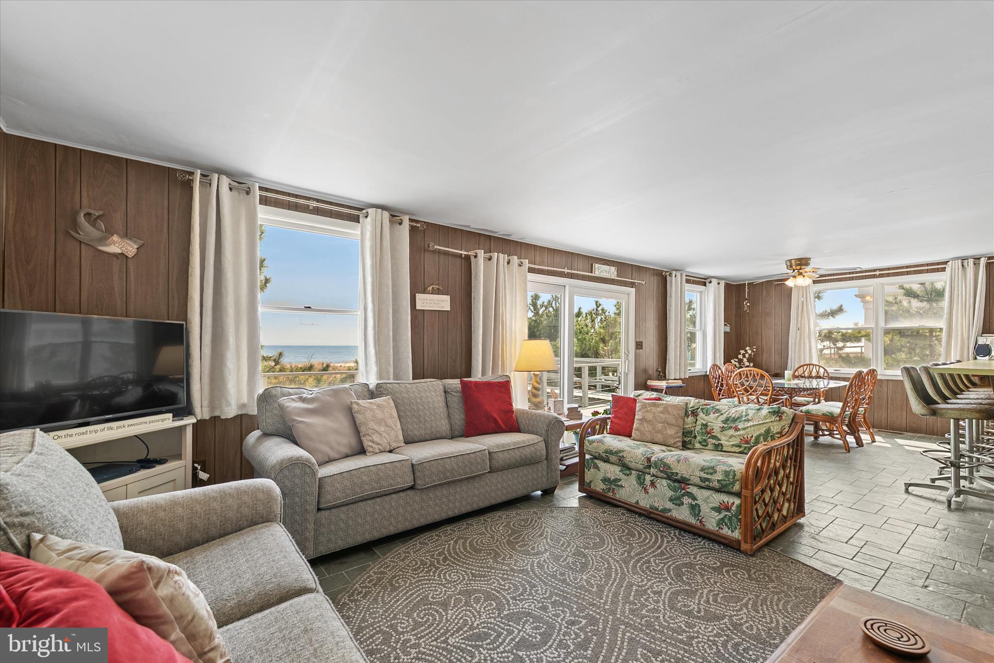 MIDDLESEX BEACH - Residential