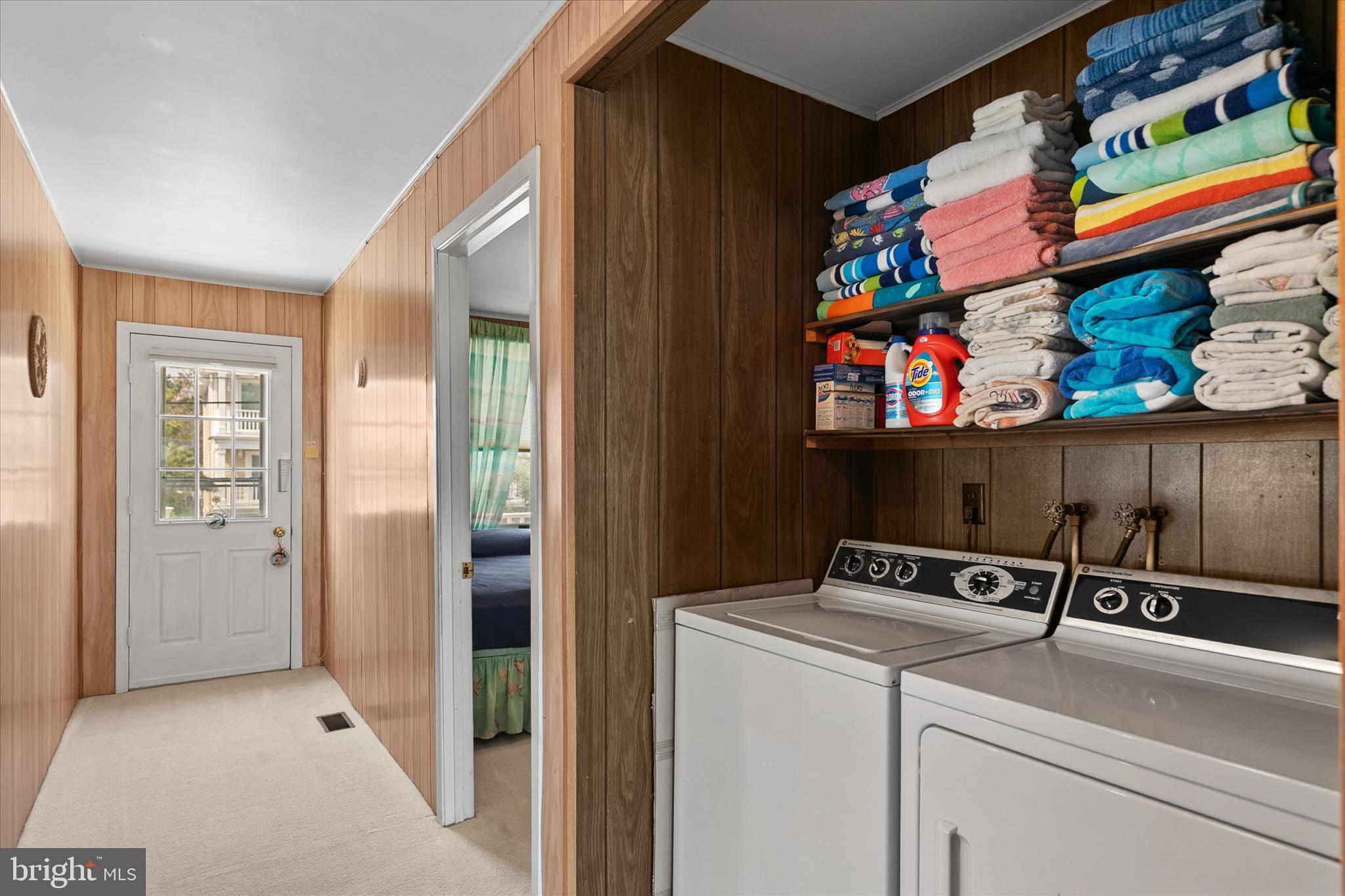 MIDDLESEX BEACH - Residential