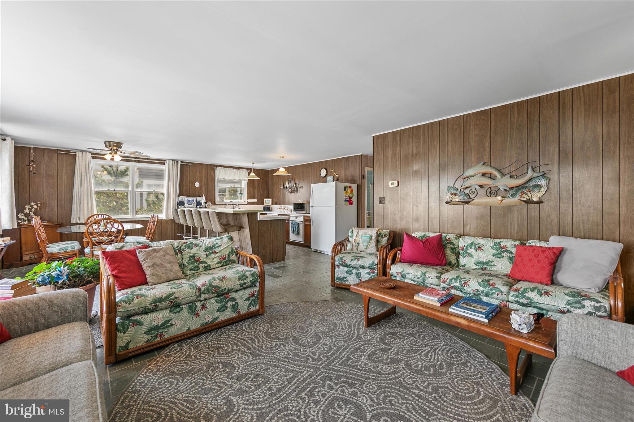 MIDDLESEX BEACH - Residential
