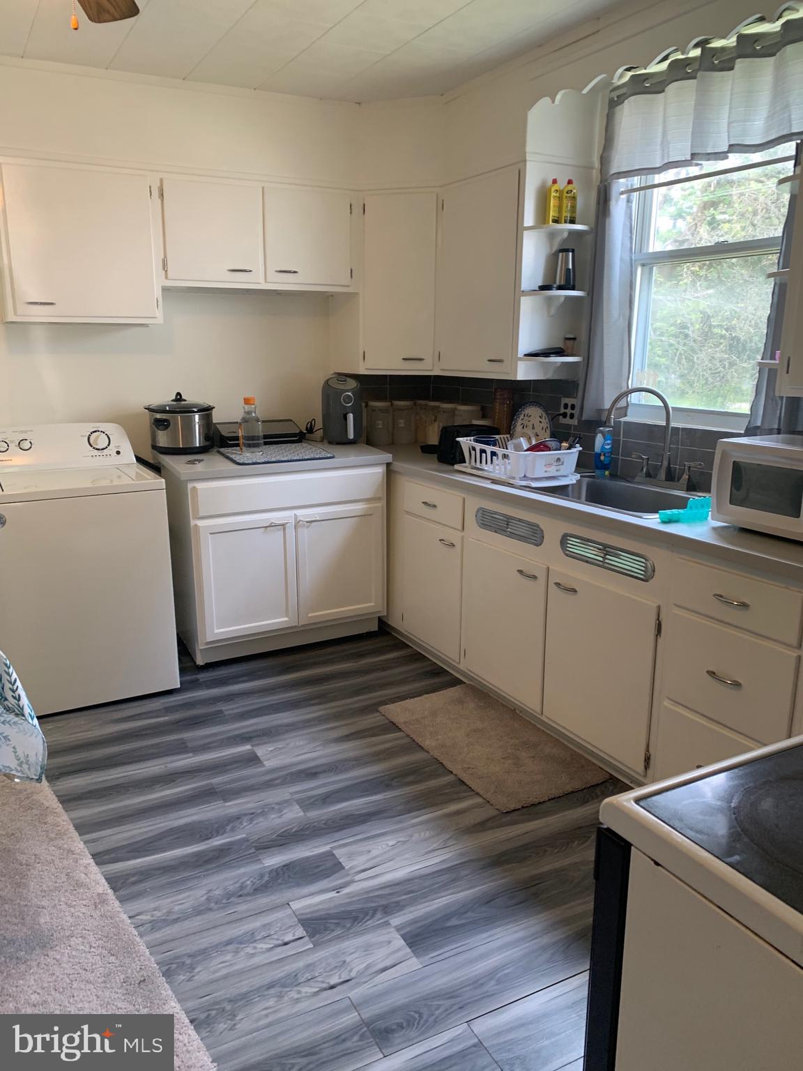 MIDDLEPORT - Residential