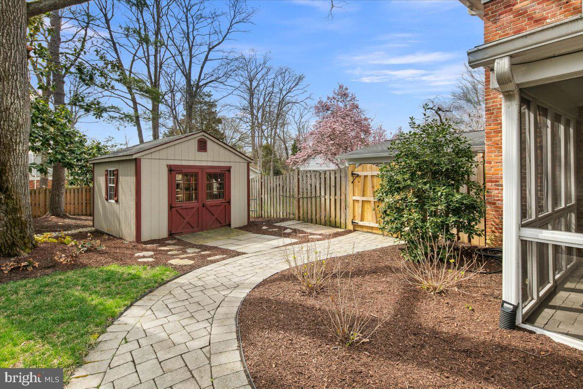 WESTGATE - Residential