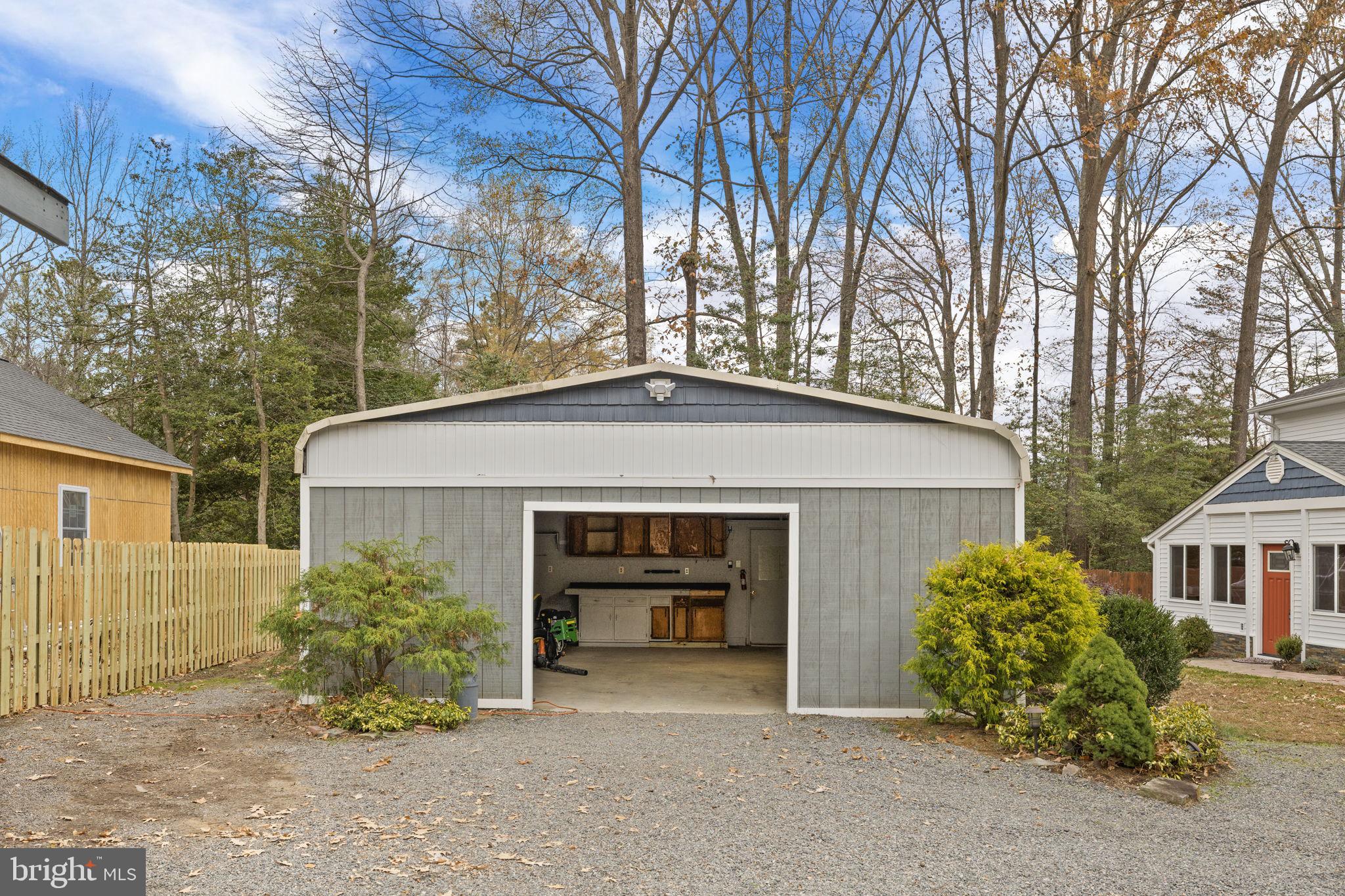 PLACID BAY - Residential