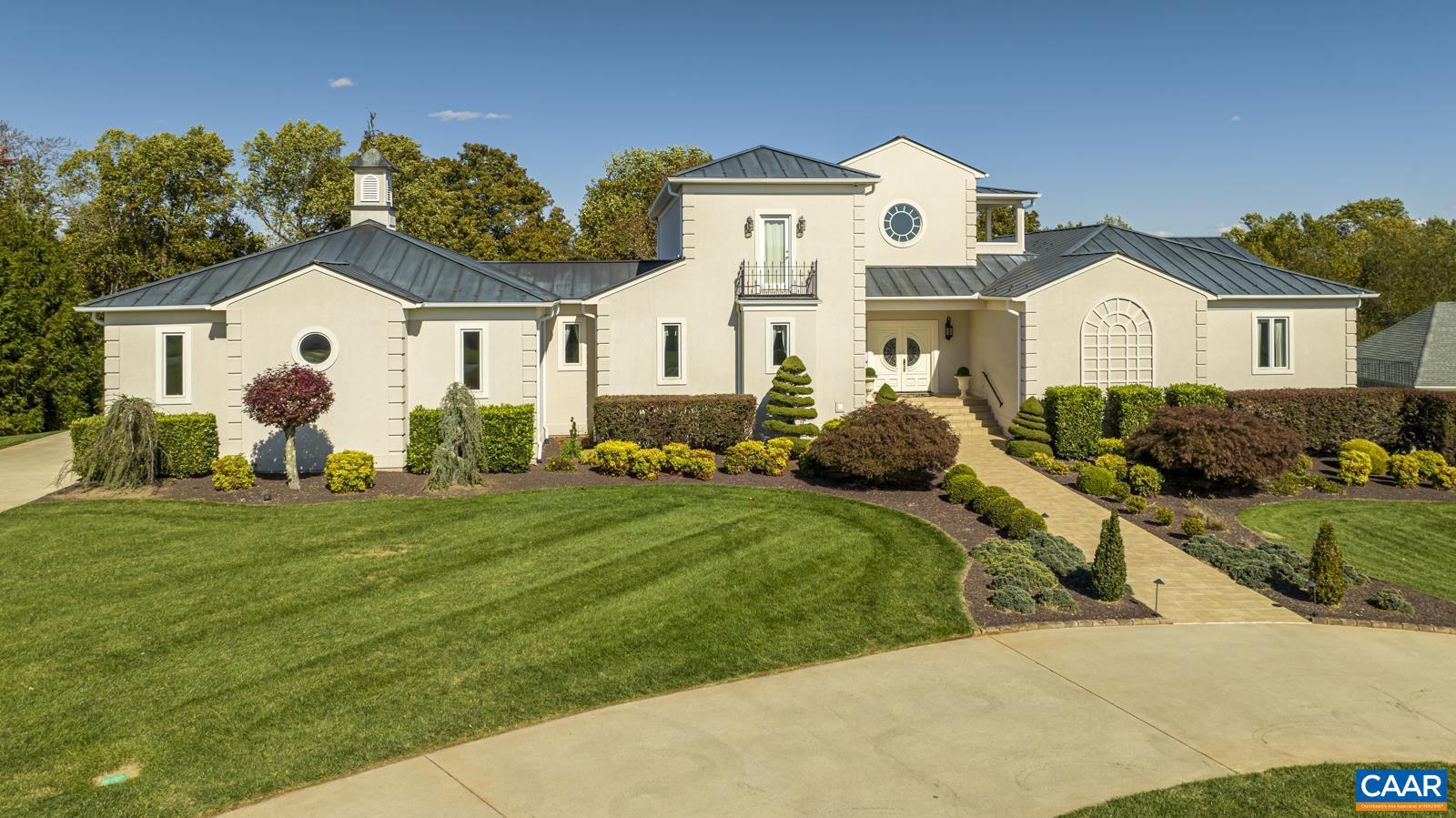 1229 BOONE HILL DR