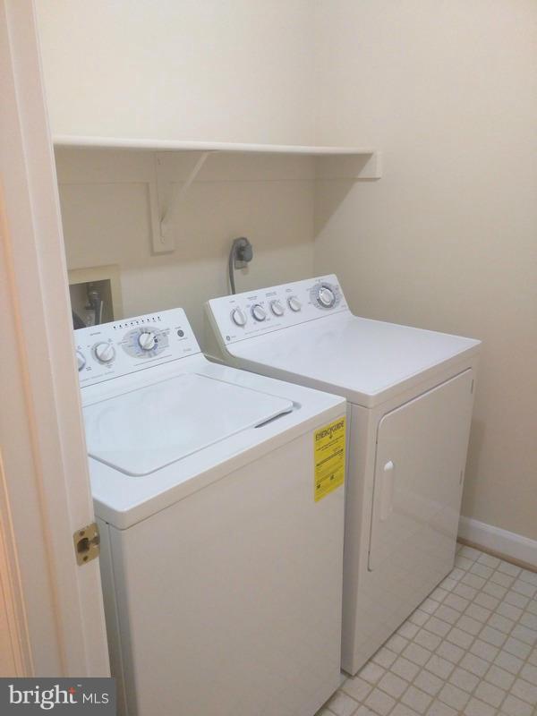 COURTHOUSE STATION - Residential Lease