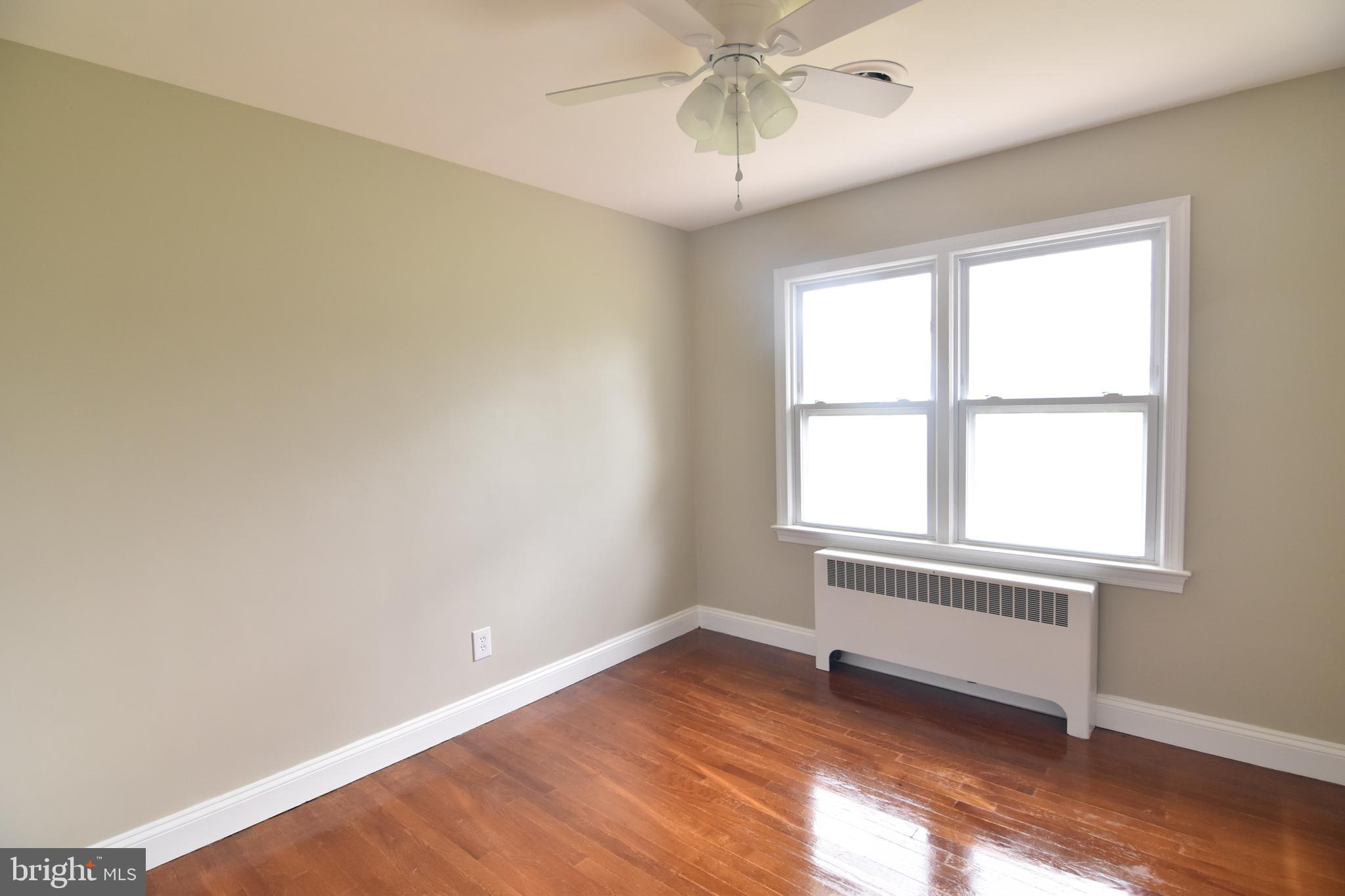 TOWN CREEK - Residential Lease