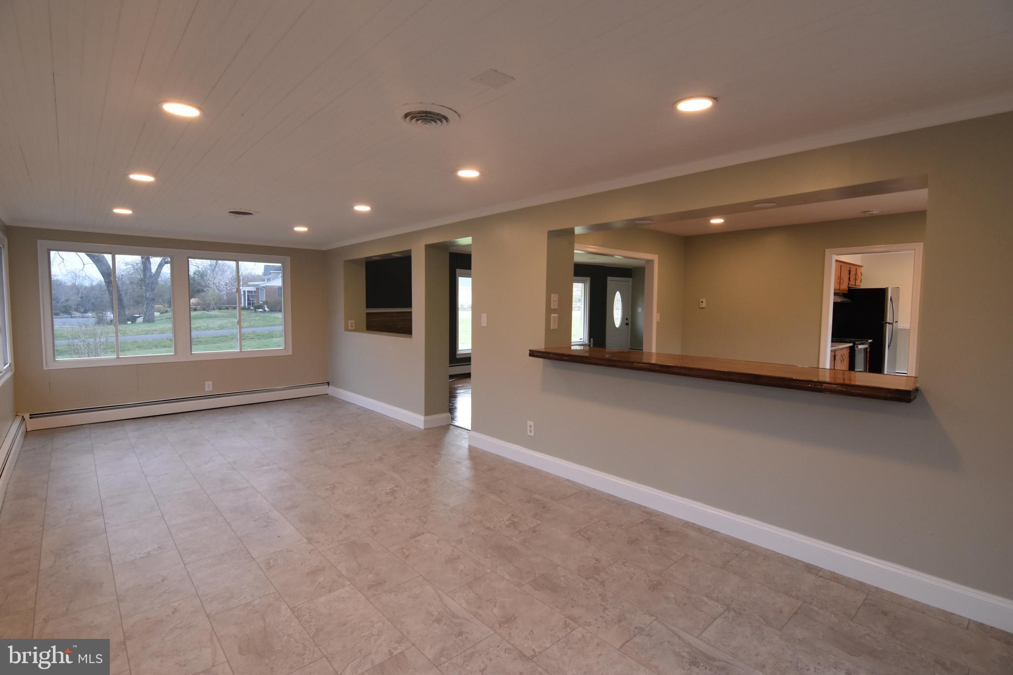 TOWN CREEK - Residential Lease