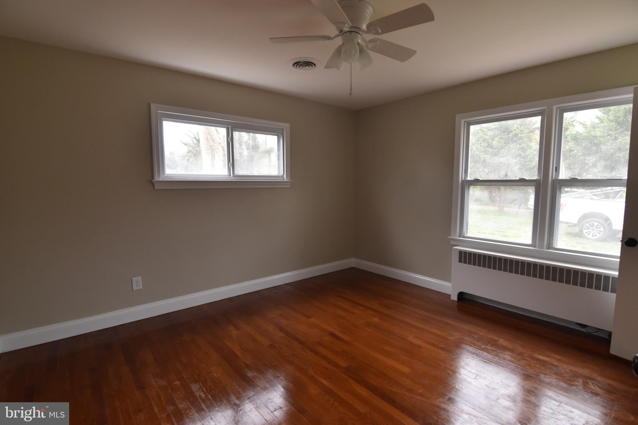 TOWN CREEK - Residential Lease