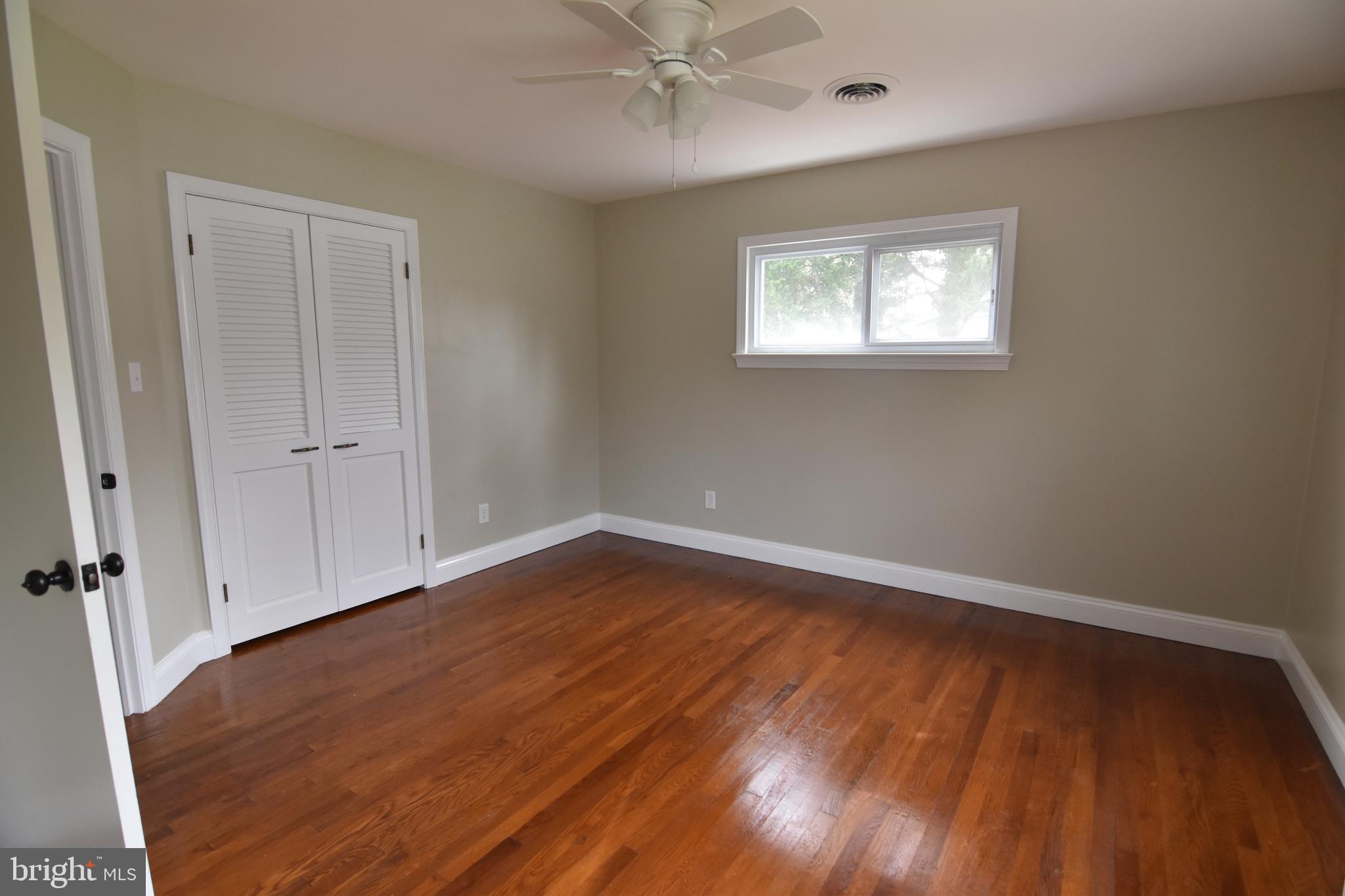 TOWN CREEK - Residential Lease