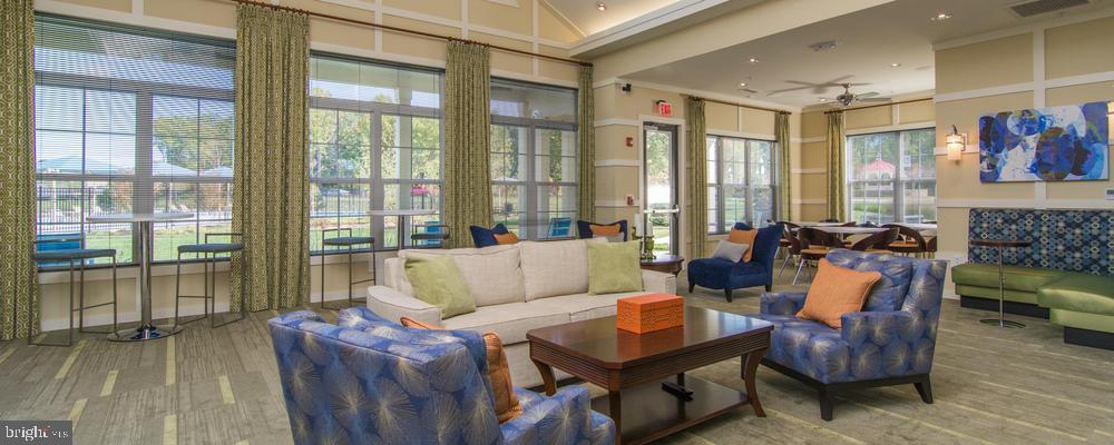 CREEKSIDE VILLAGE AT TANYARD SPRINGS - Residential