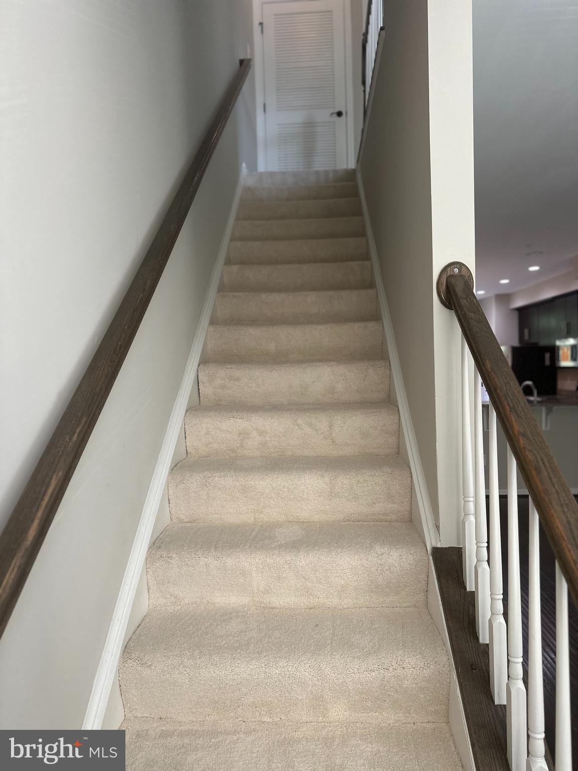 CREEKSIDE VILLAGE AT TANYARD SPRINGS - Residential