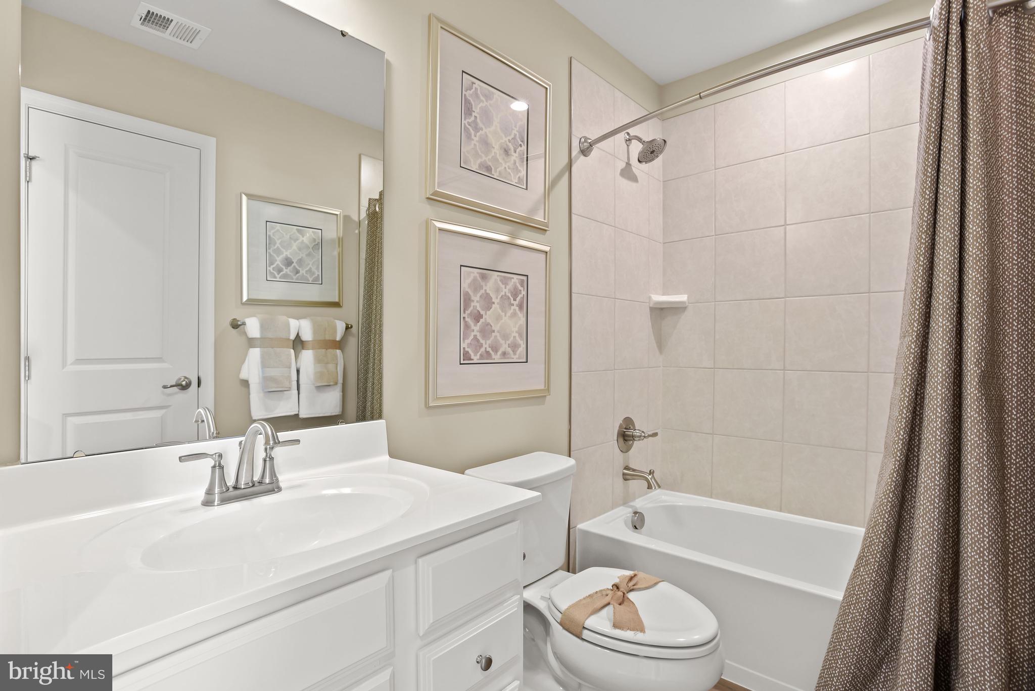 ANCHOR POINT - Residential