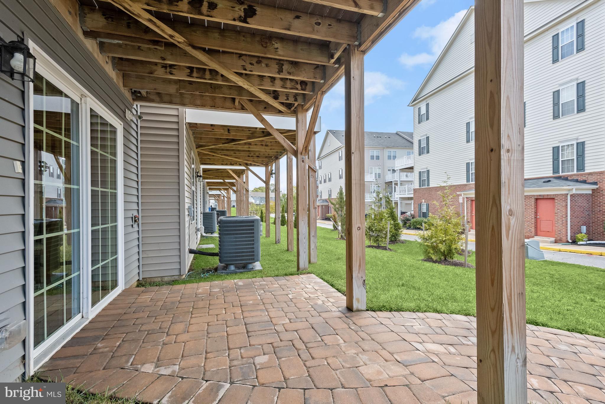 ANCHOR POINT - Residential