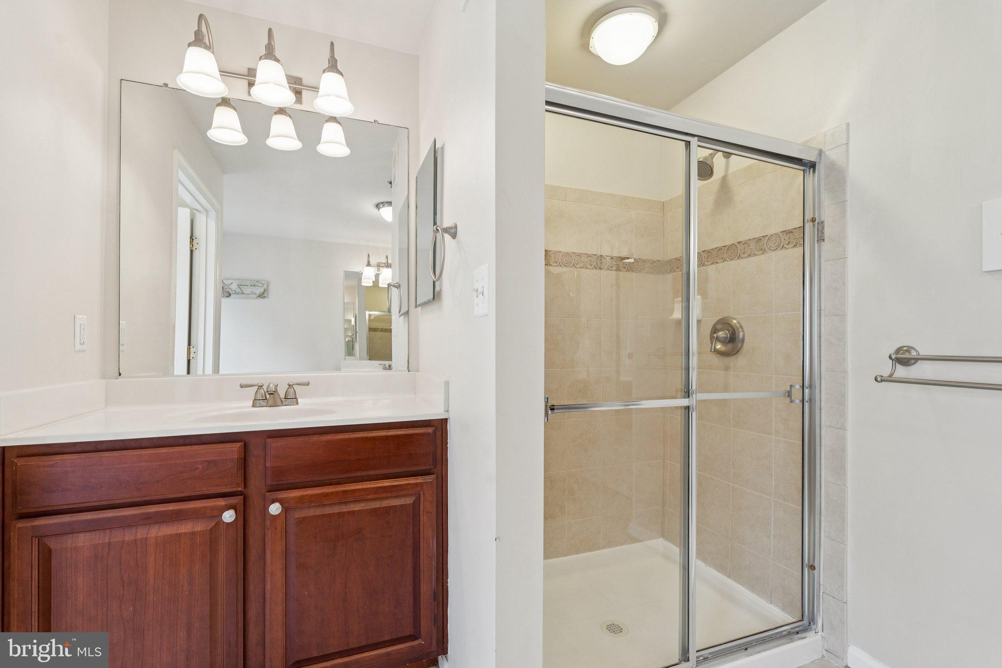 LORTON STATION NORTH CND - Residential