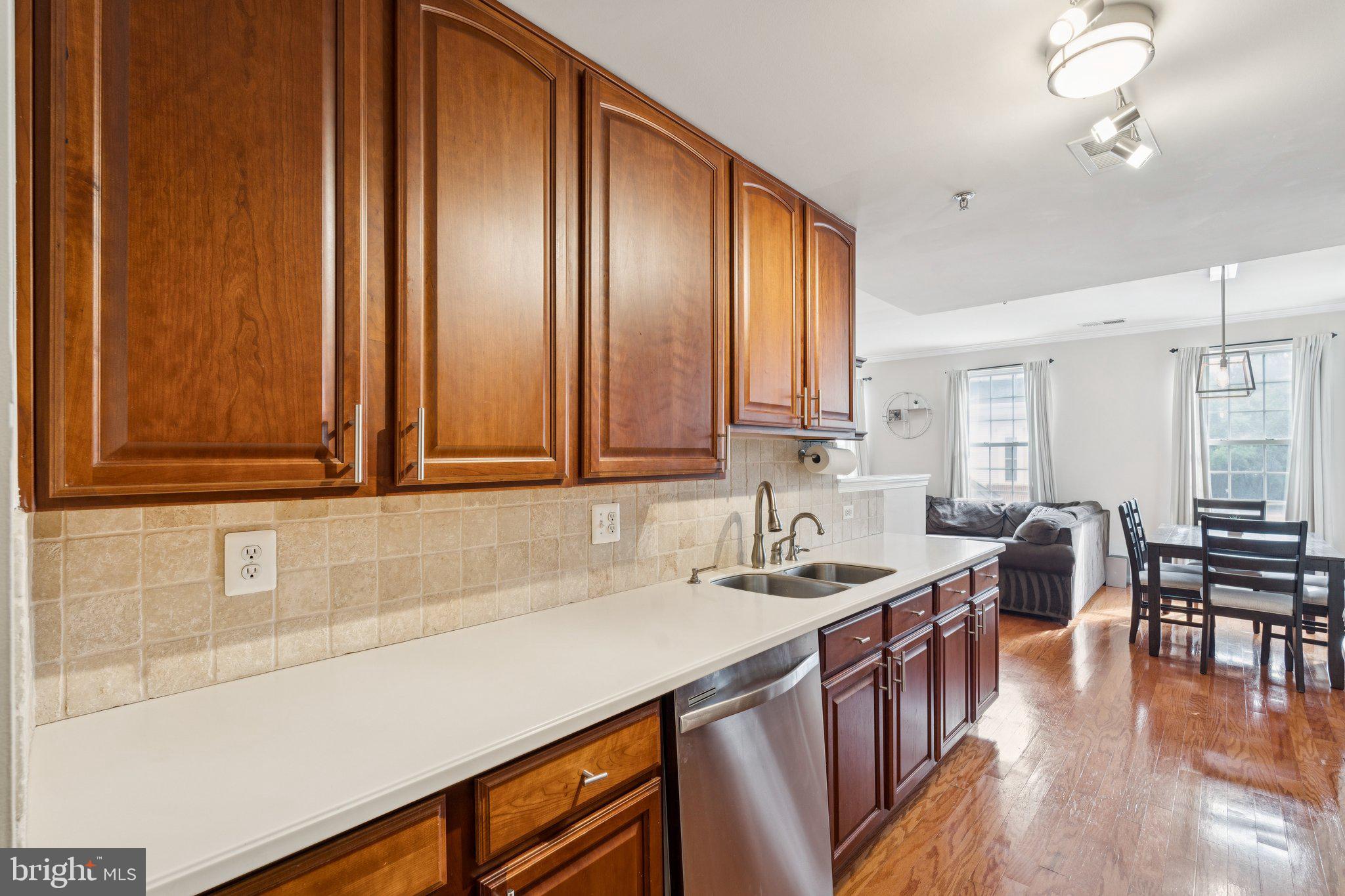 LORTON STATION NORTH CND - Residential