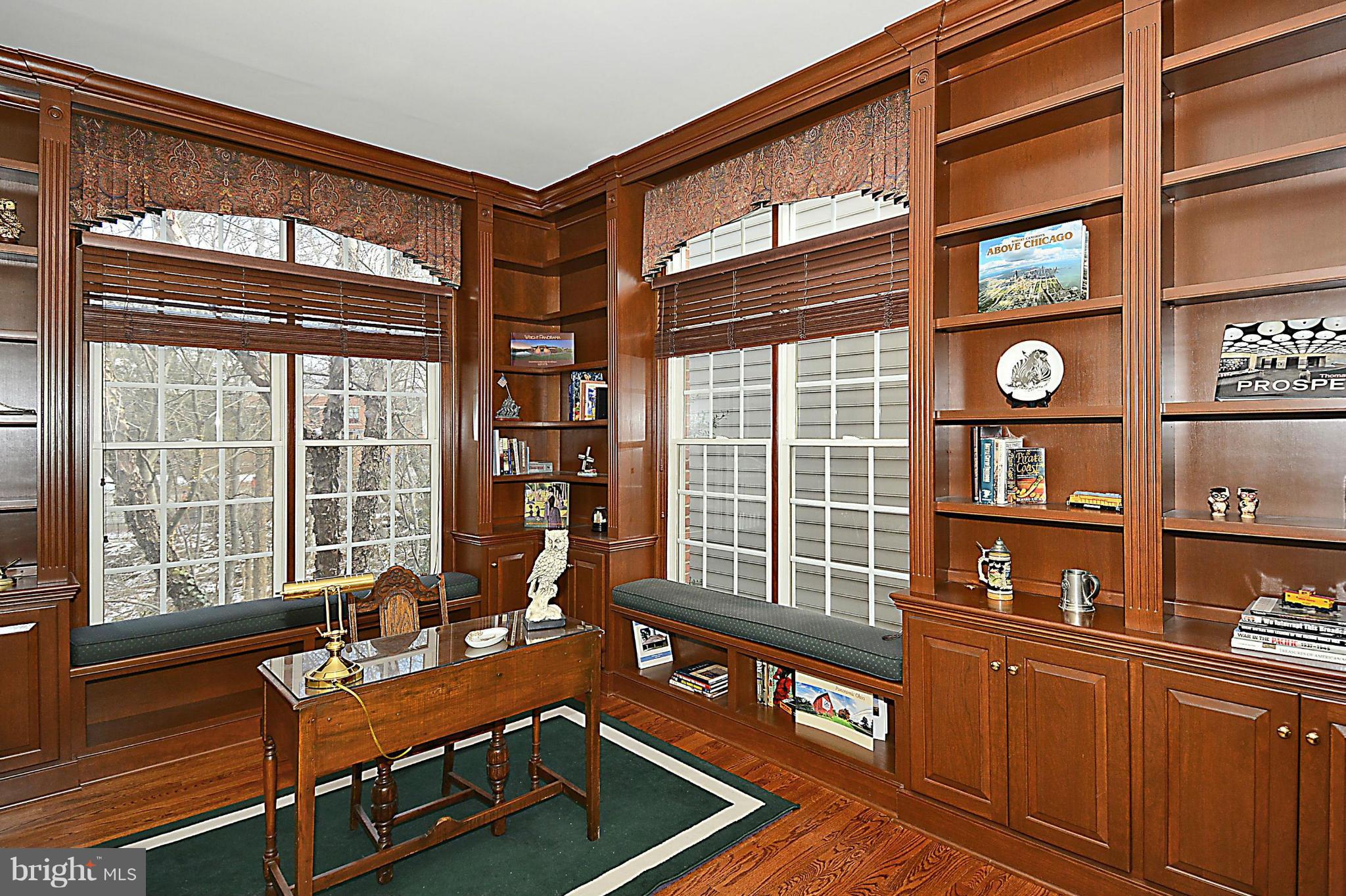 CHEVY CHASE COMMONS - Residential