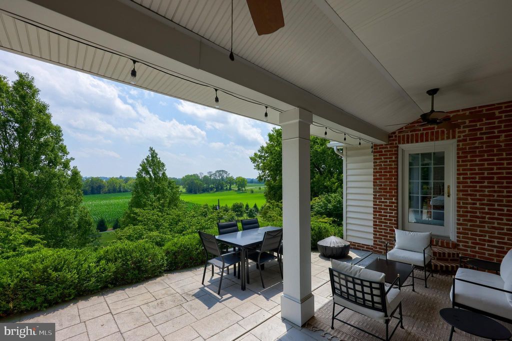 Photo of 132 STONE QUARRY RD, LEOLA, PA 17540 (MLS # PALA2038306)