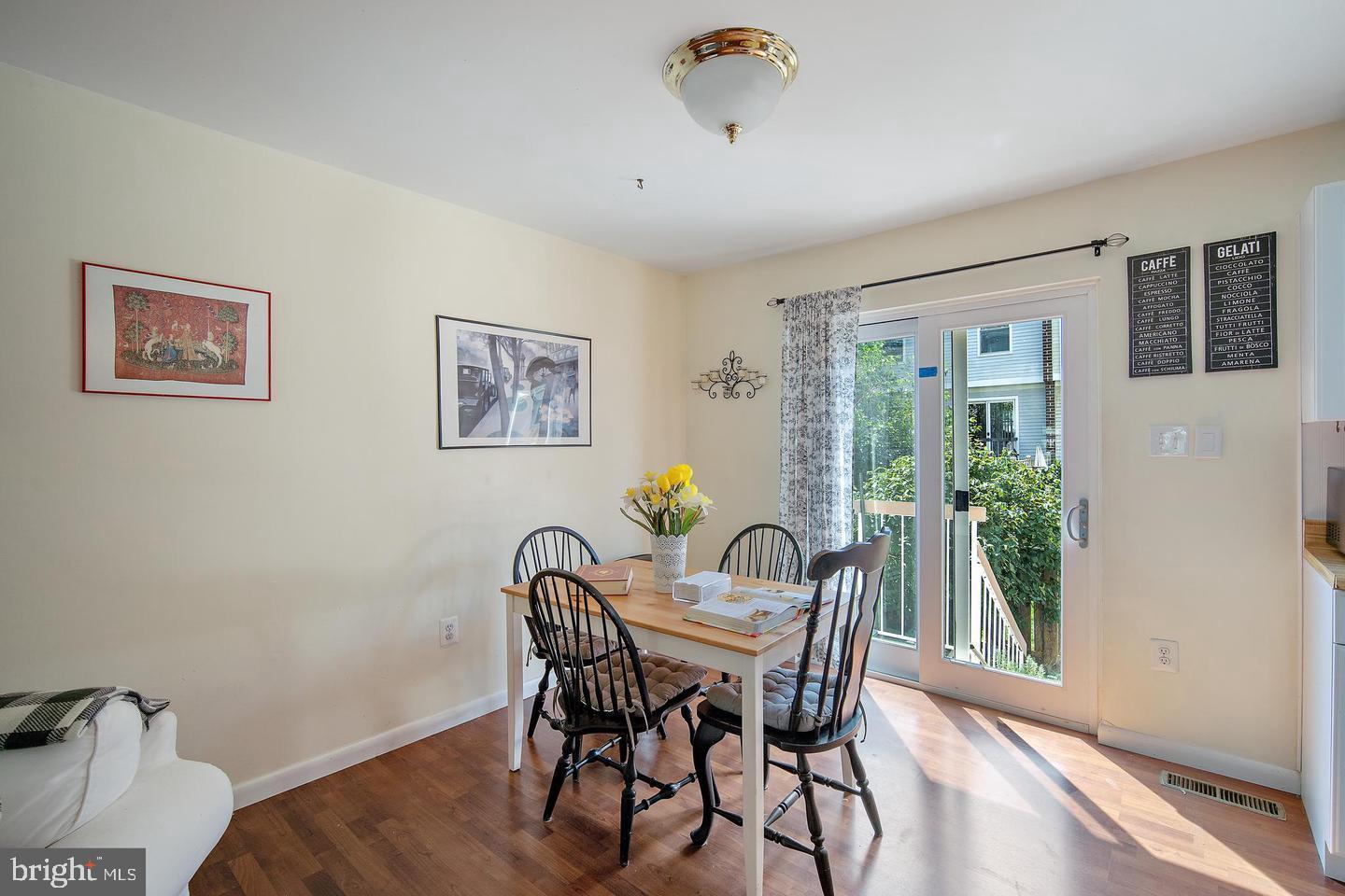 NORTH CREEK - Residential Lease