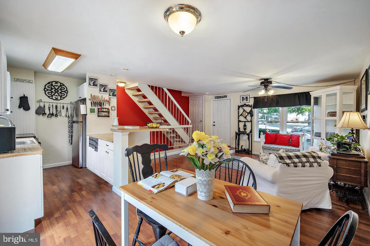 NORTH CREEK - Residential Lease